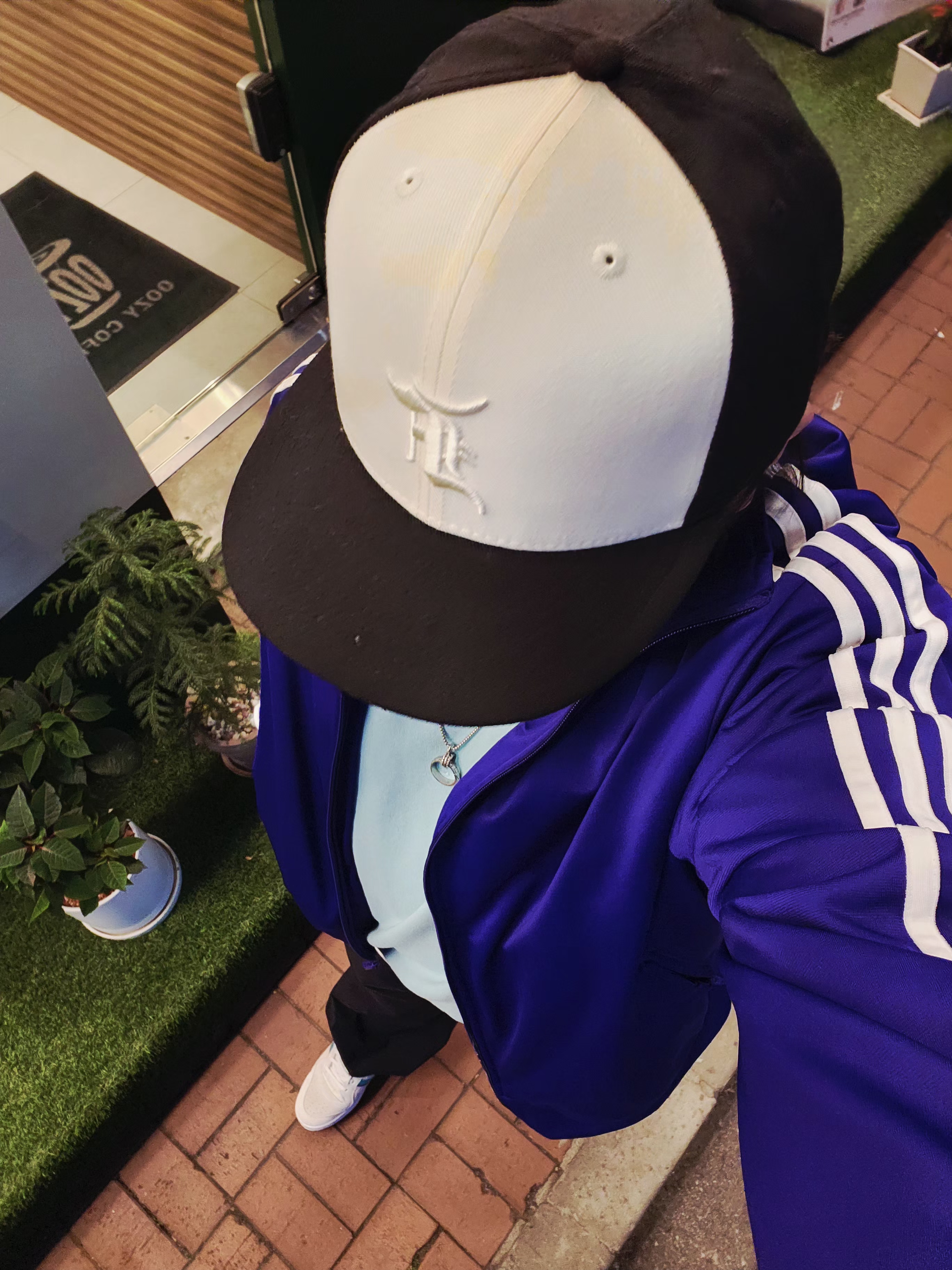 Adidas Adicolor Classic Firebird Track Top Collegiate Purple - KR Sizing, Adidas Forum 84 Low ADV Cloud White Core Black 착용 스타일 - 2