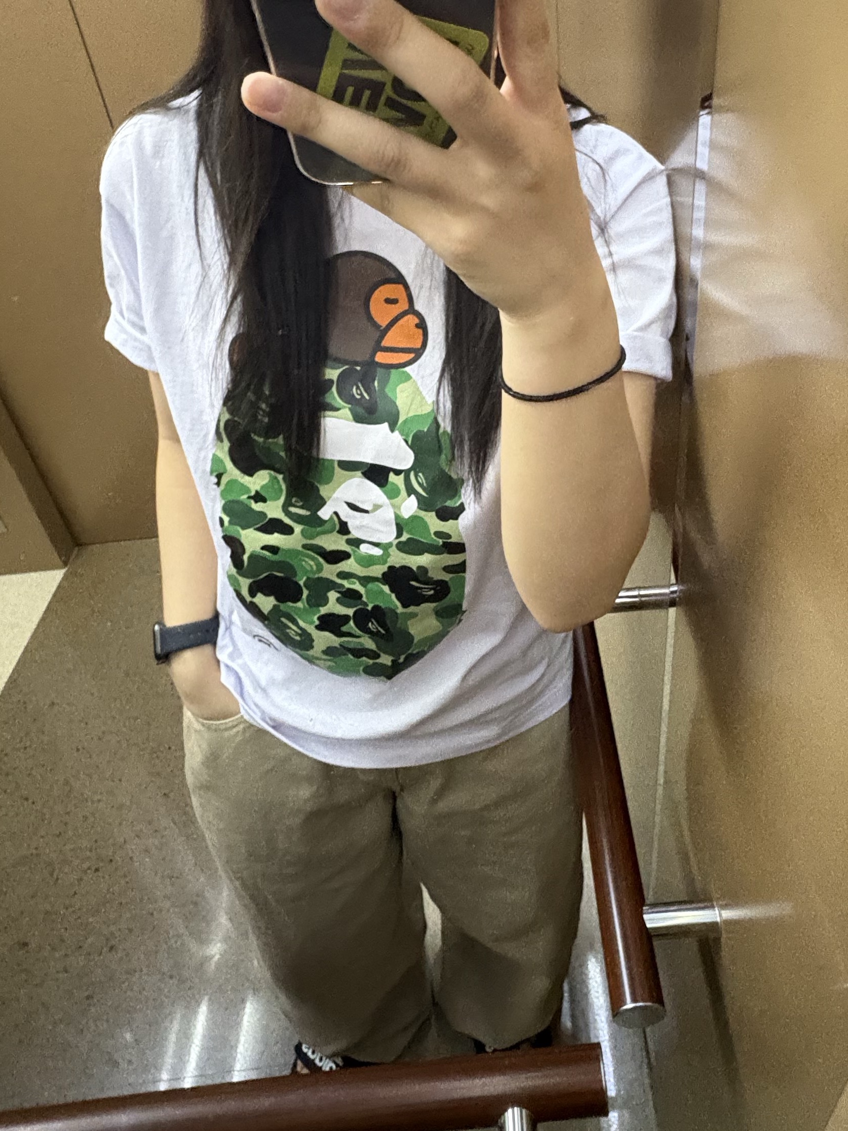 BAPE ABC Camo Milo on Big Ape T-Shirt White Green 착용 스타일