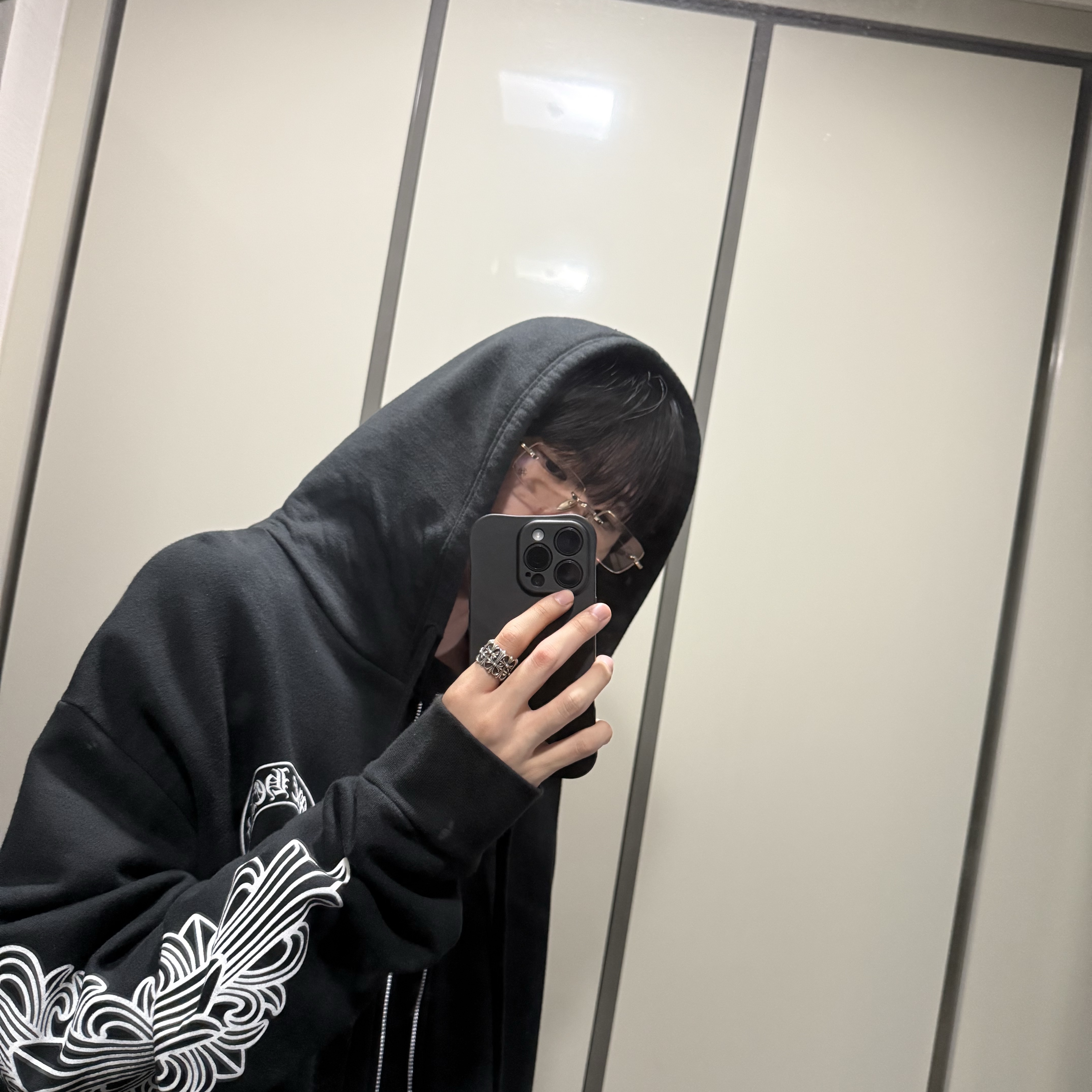 Chrome Hearts Horseshoe Floral Fuck You Logo Fleece Zip-Up Hoodie Black, Chrome Hearts Soffffffffers II Gold Plated Matte Black 착용 스타일 - 2