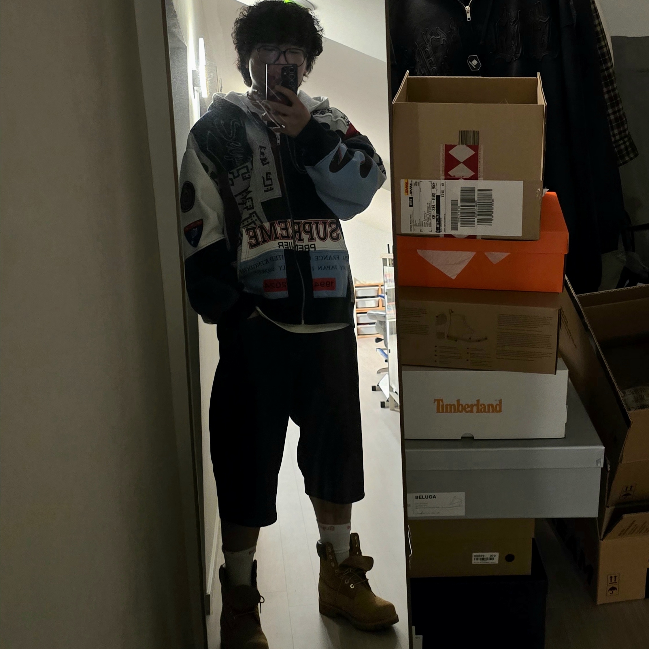 Timberland Premium 6 inch Waterproof Boot Wheat Nubuck - Wide, Supreme Patchwork Zip Up Hooded Sweatshirt Navy - 25SS 착용 스타일