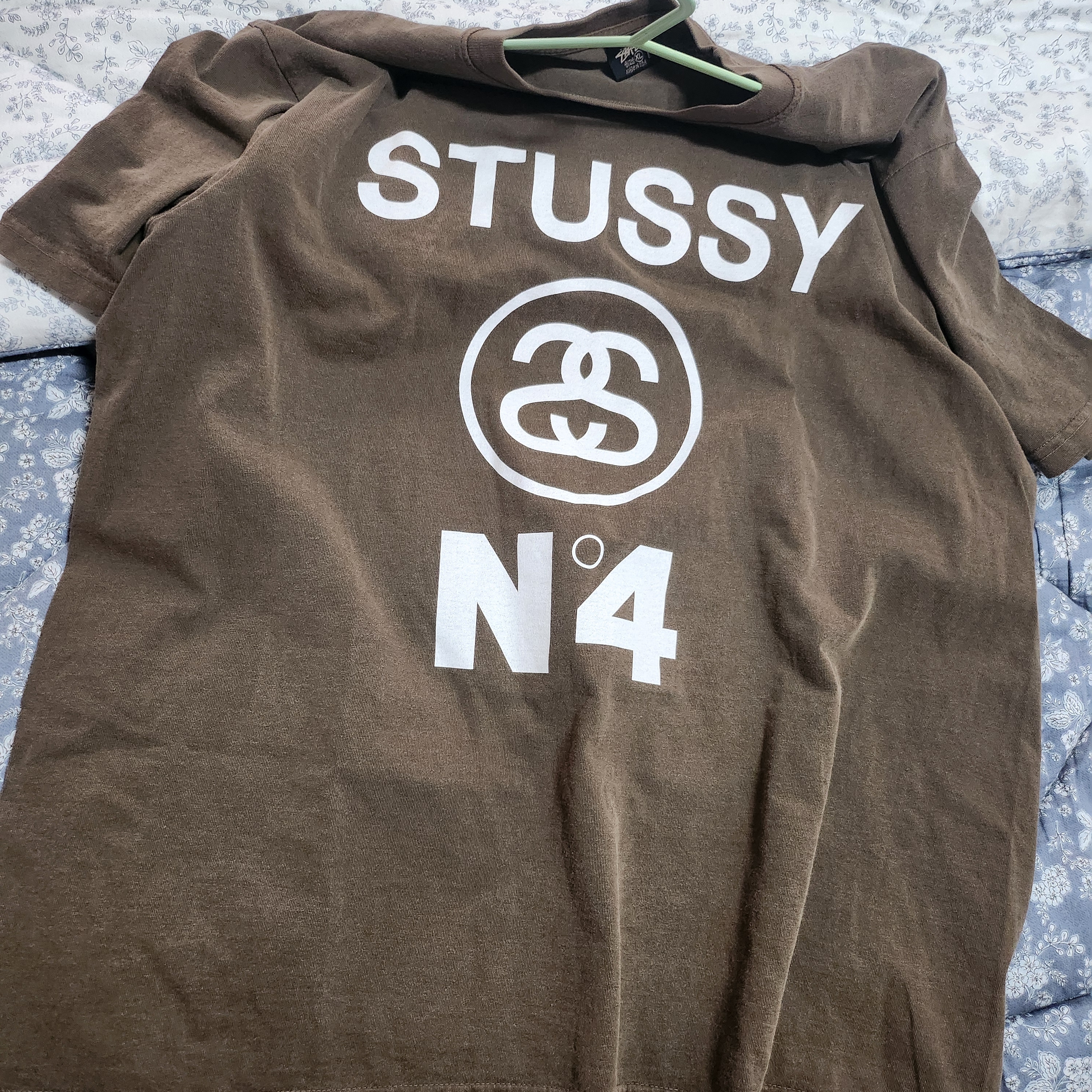 Stussy Pigment Dyed Stussy No.4 T-Shirt Coffee 착용 스타일