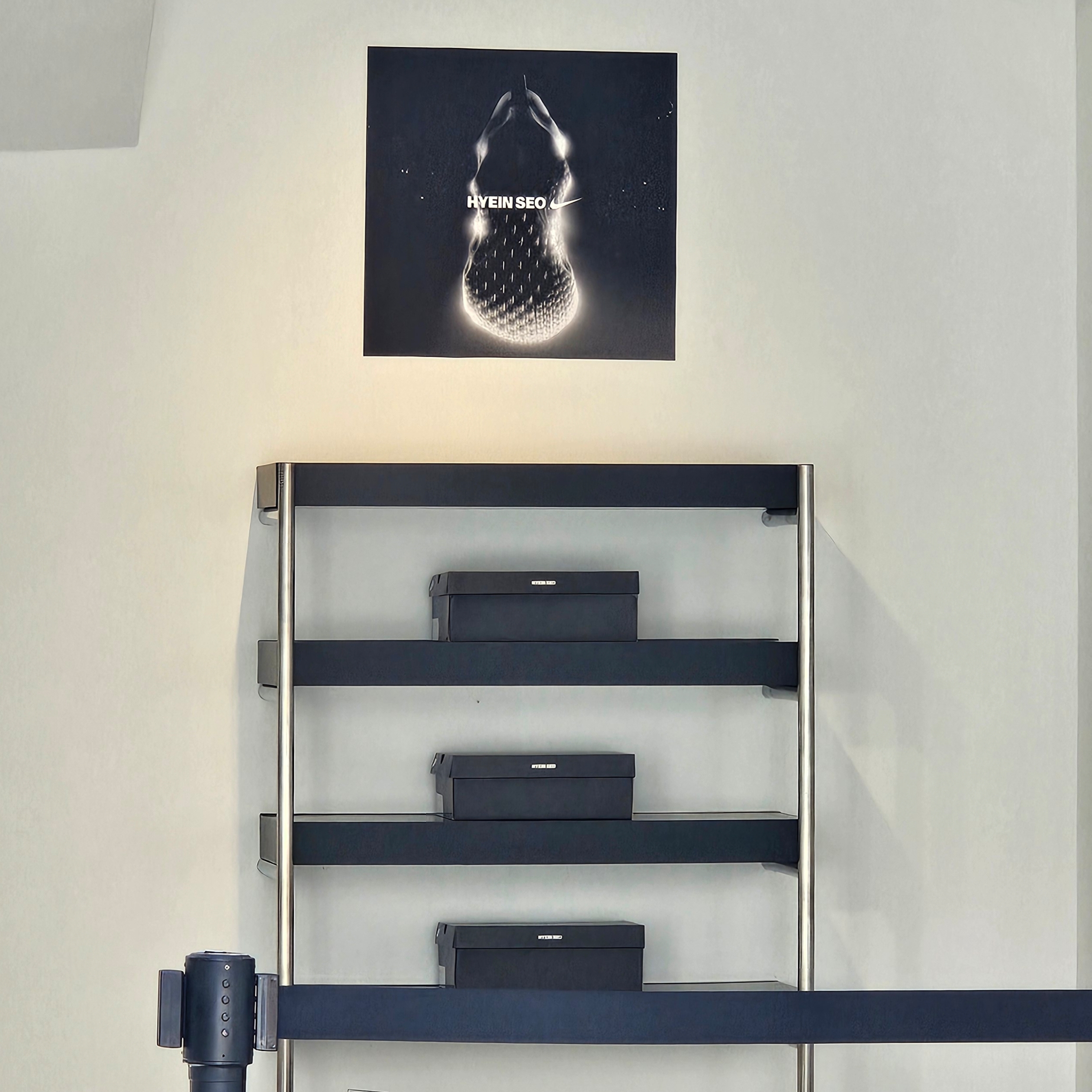 Nike x Hyein Seo Ava Rover Black 착용 스타일 - 4