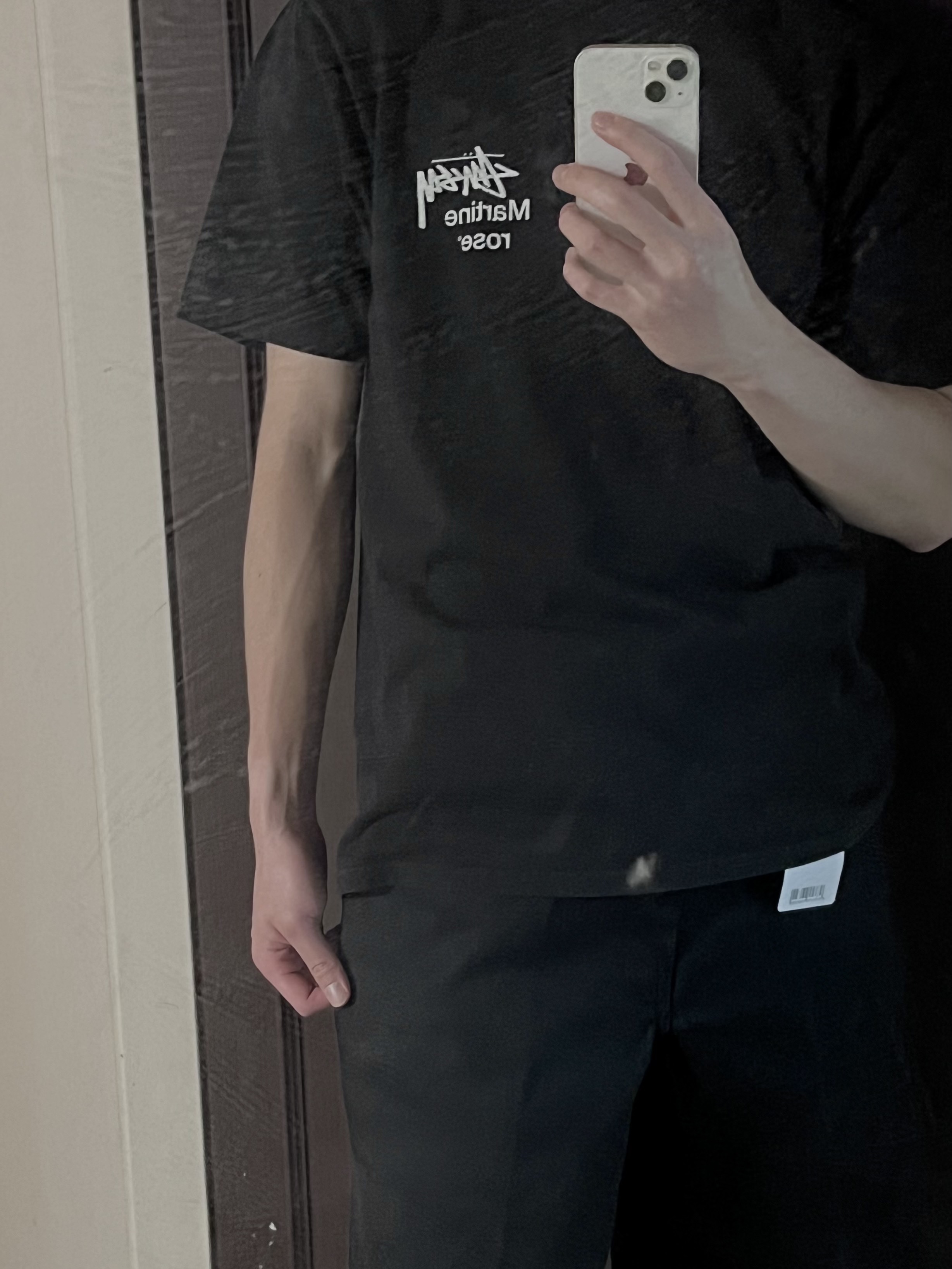 Stussy x Martine Rose Collage Pigment Dyed T-Shirt Black, Dickies Loose Fit 13 Inch Flat Front Work Shorts Black 착용 스타일