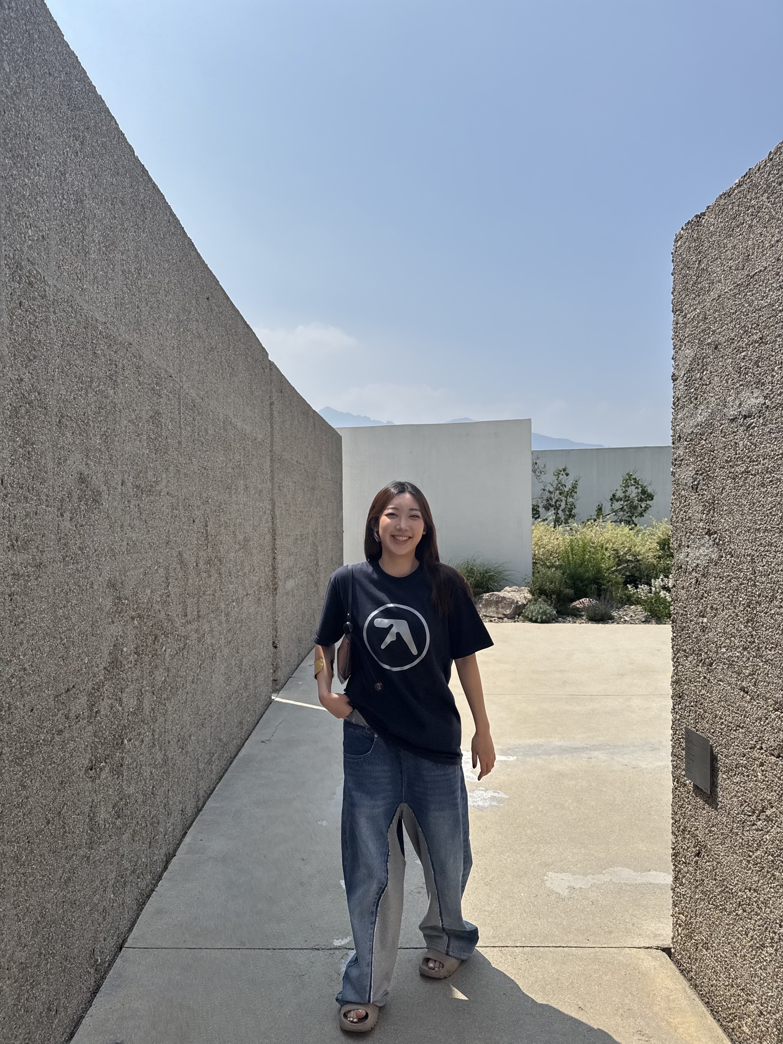 Supreme x Aphex Twin Ambient Works T-Shirt Navy - 25SS 착용 스타일