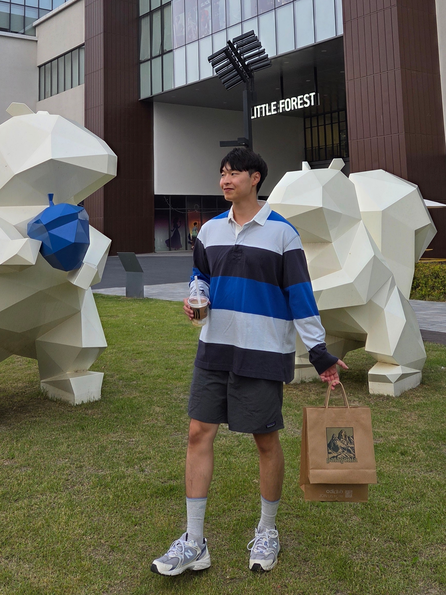 New Balance 530 Steel Blue, Uniqlo x JW Anderson Oversized Rugger Stripe Polo Shirt Blue - KR 착용 스타일 - 2