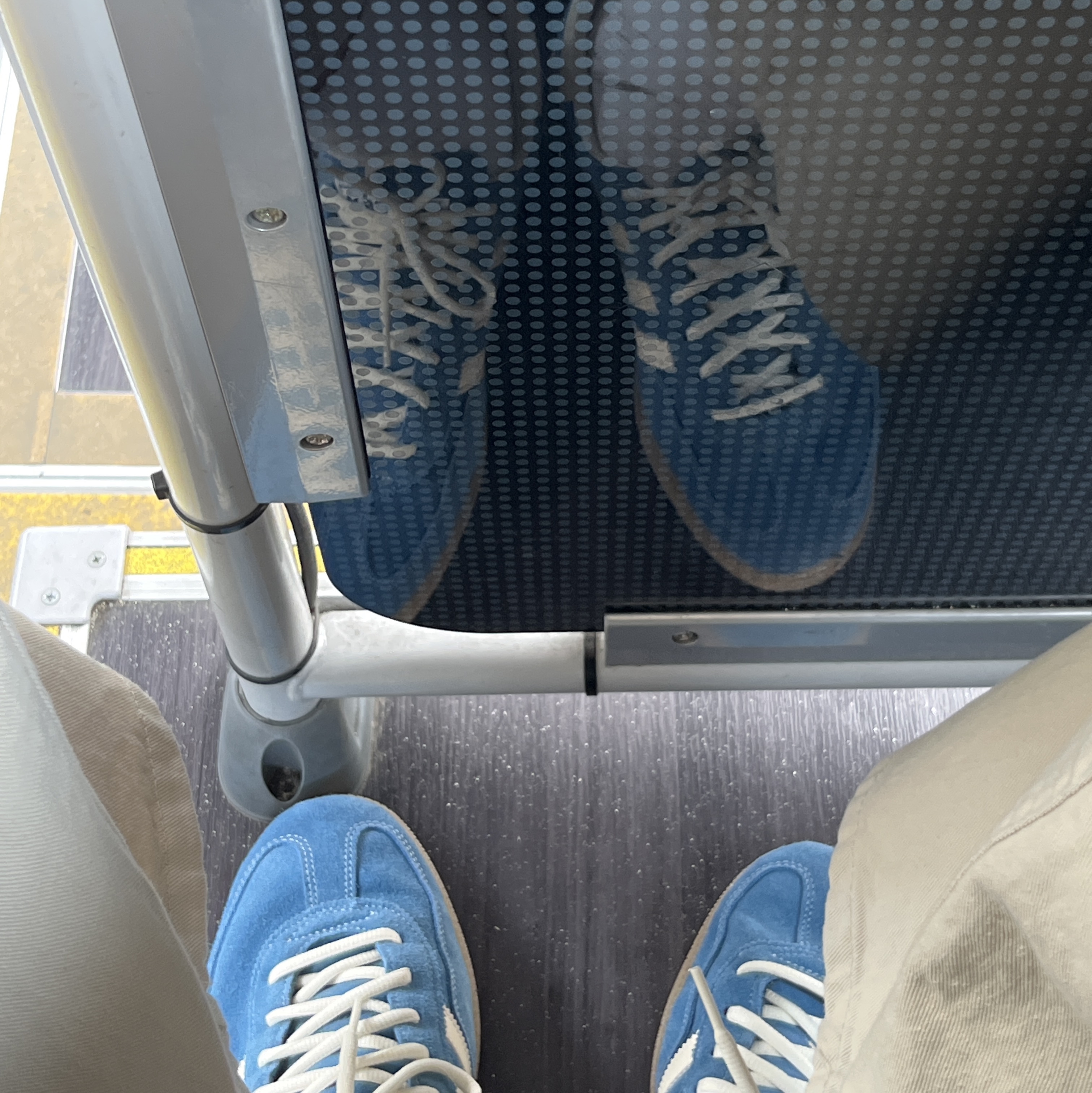 Adidas Spezial Handball Core Blue Cream White 착용 스타일