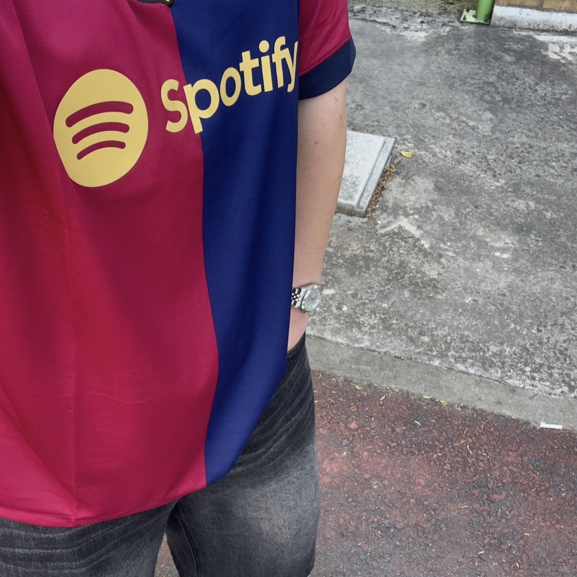 Nike FC Barcelona 2024/25 Dri-Fit Stadium Home Jersey Deep Royal Blue Noble Red (Non Marking Ver.), Rolex Datejust 36mm 126234 MoP Diamond-Set Jubilee 착용 스타일