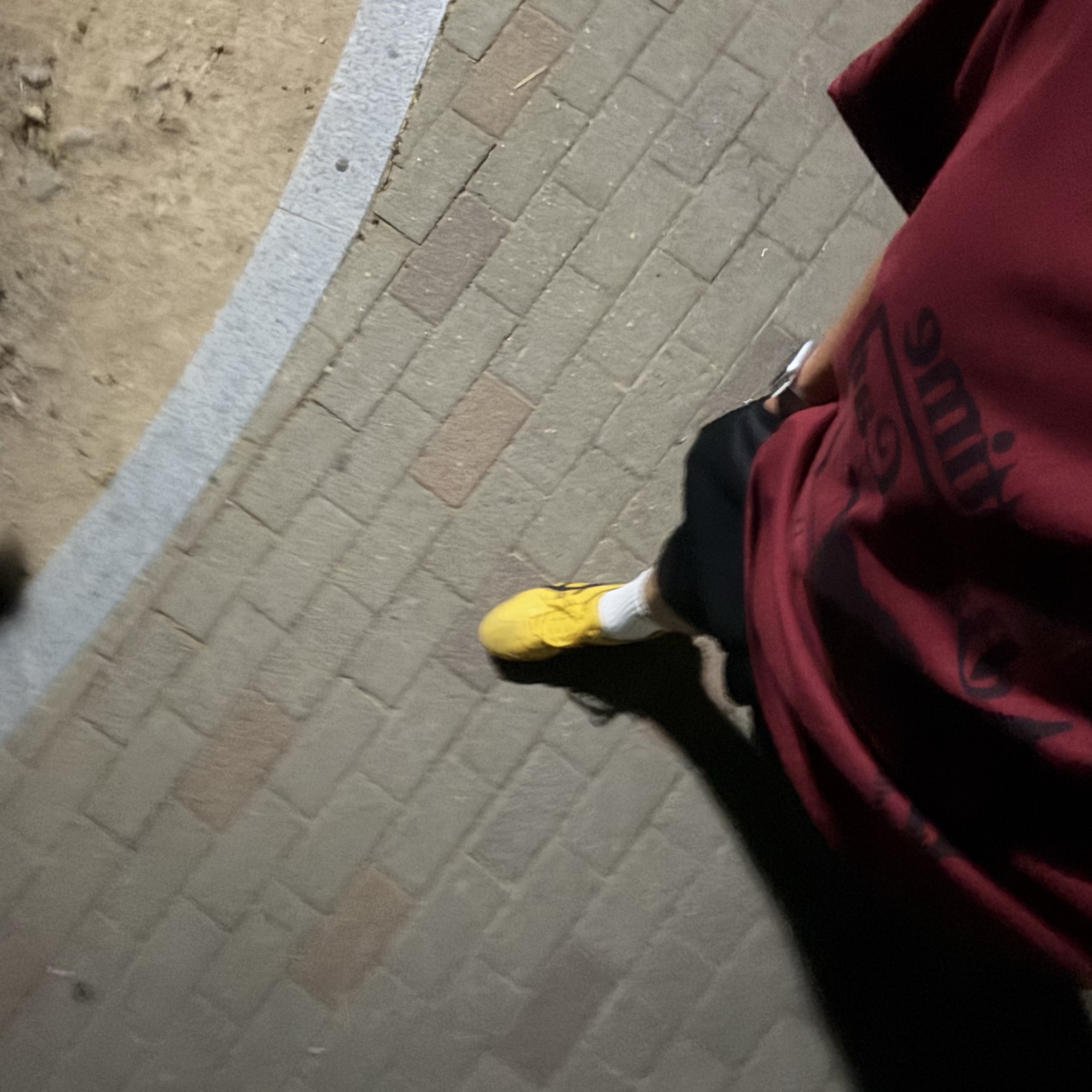 Onitsuka Tiger Mexico 66 Yellow Black 착용 스타일