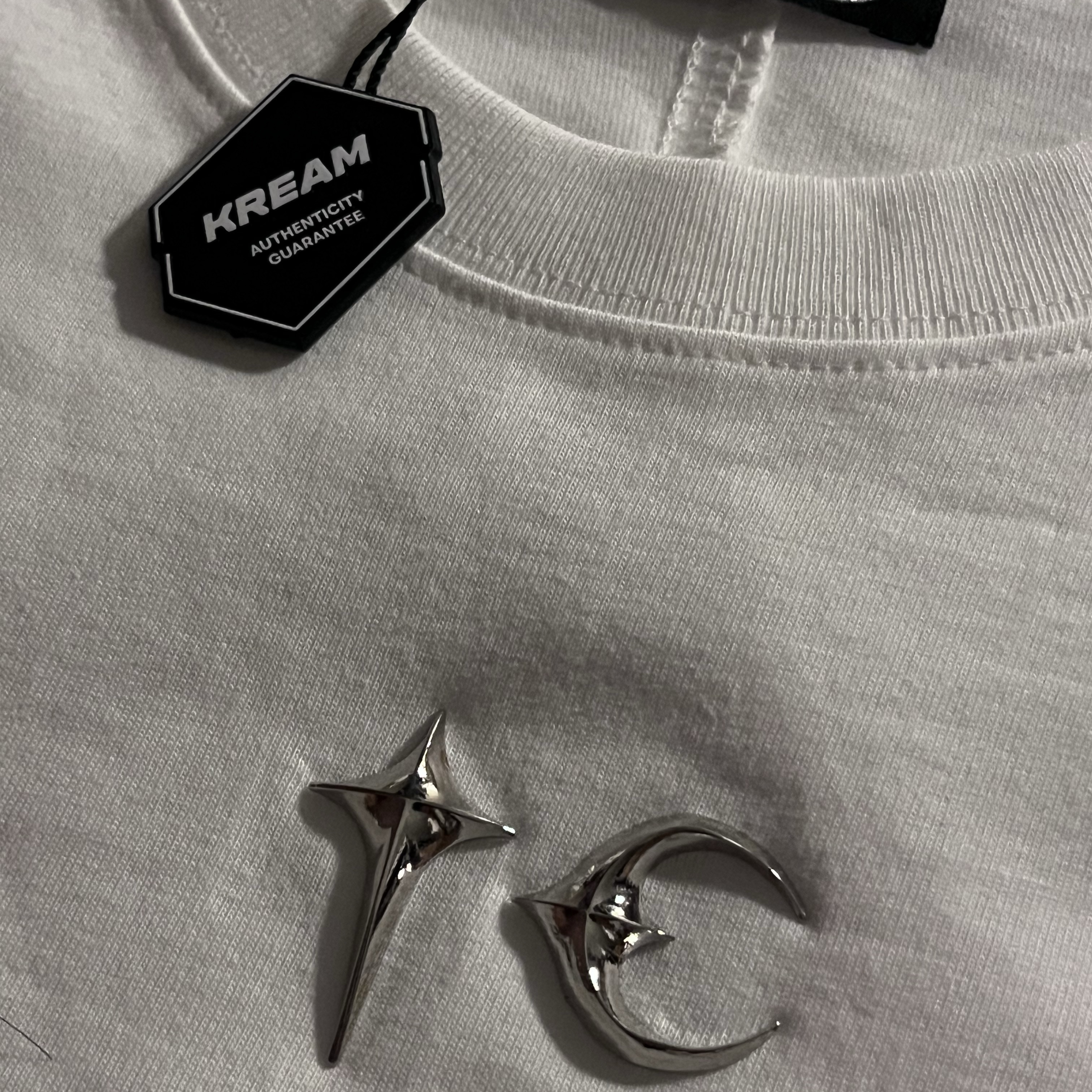 Thug Club Back T-Shirt Slim White 착용 스타일