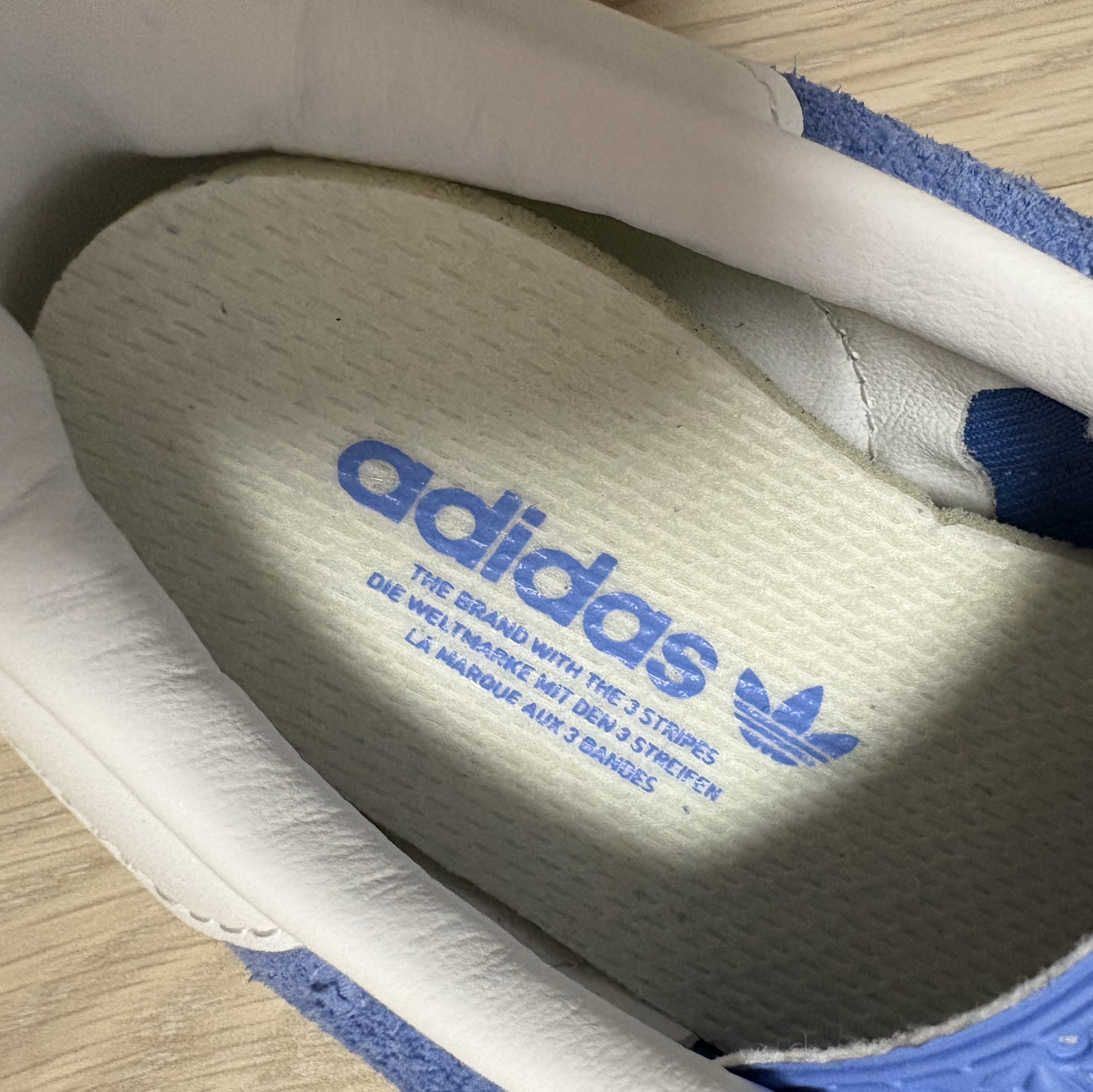 (W) Adidas Gazelle Indoor Blue Fusion Cloud White 착용 스타일 - 5