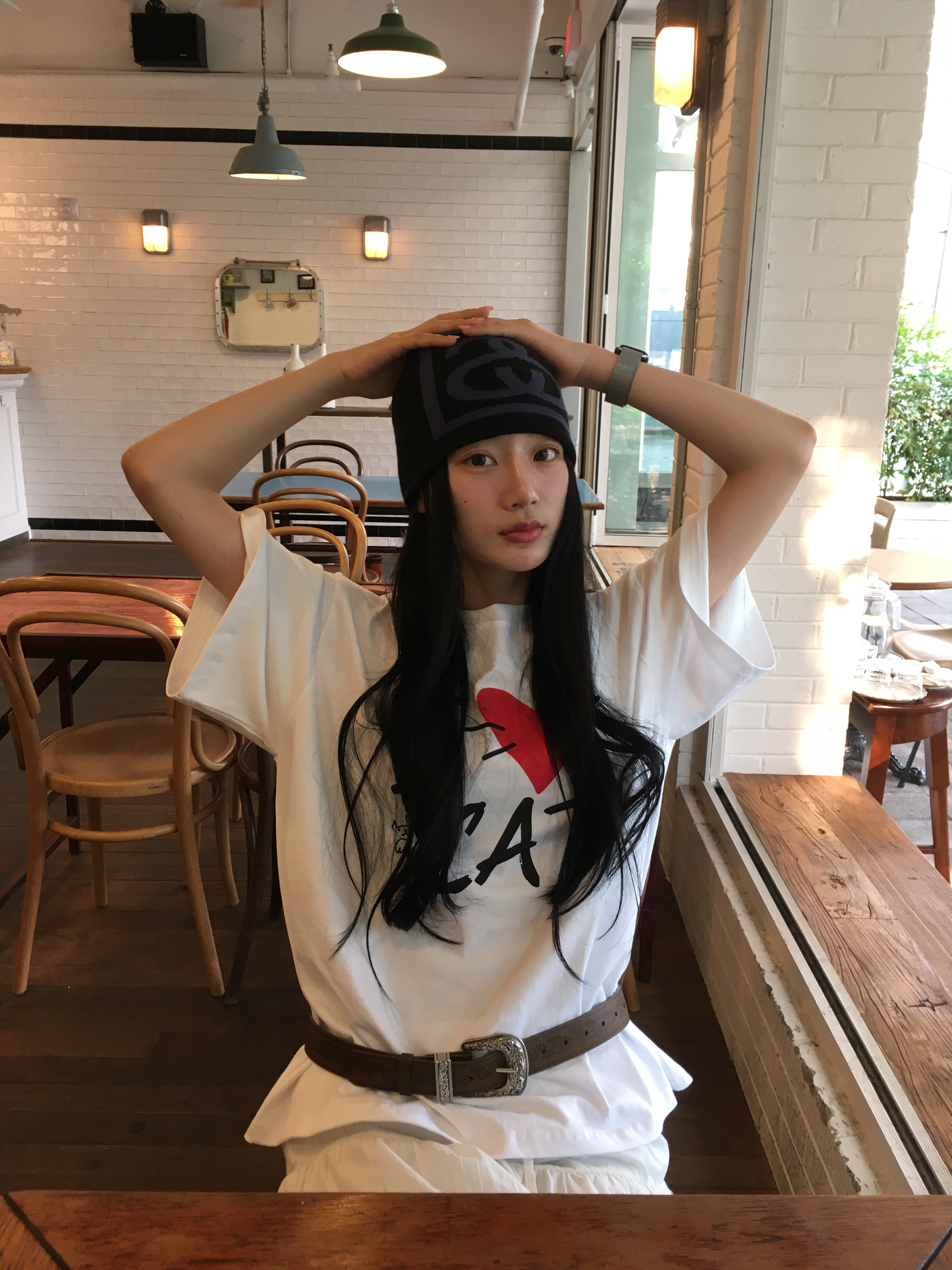 Supreme Mesh Tote Bag Black - 25SS, Stussy SS Link Skull Cap Black 착용 스타일 - 4