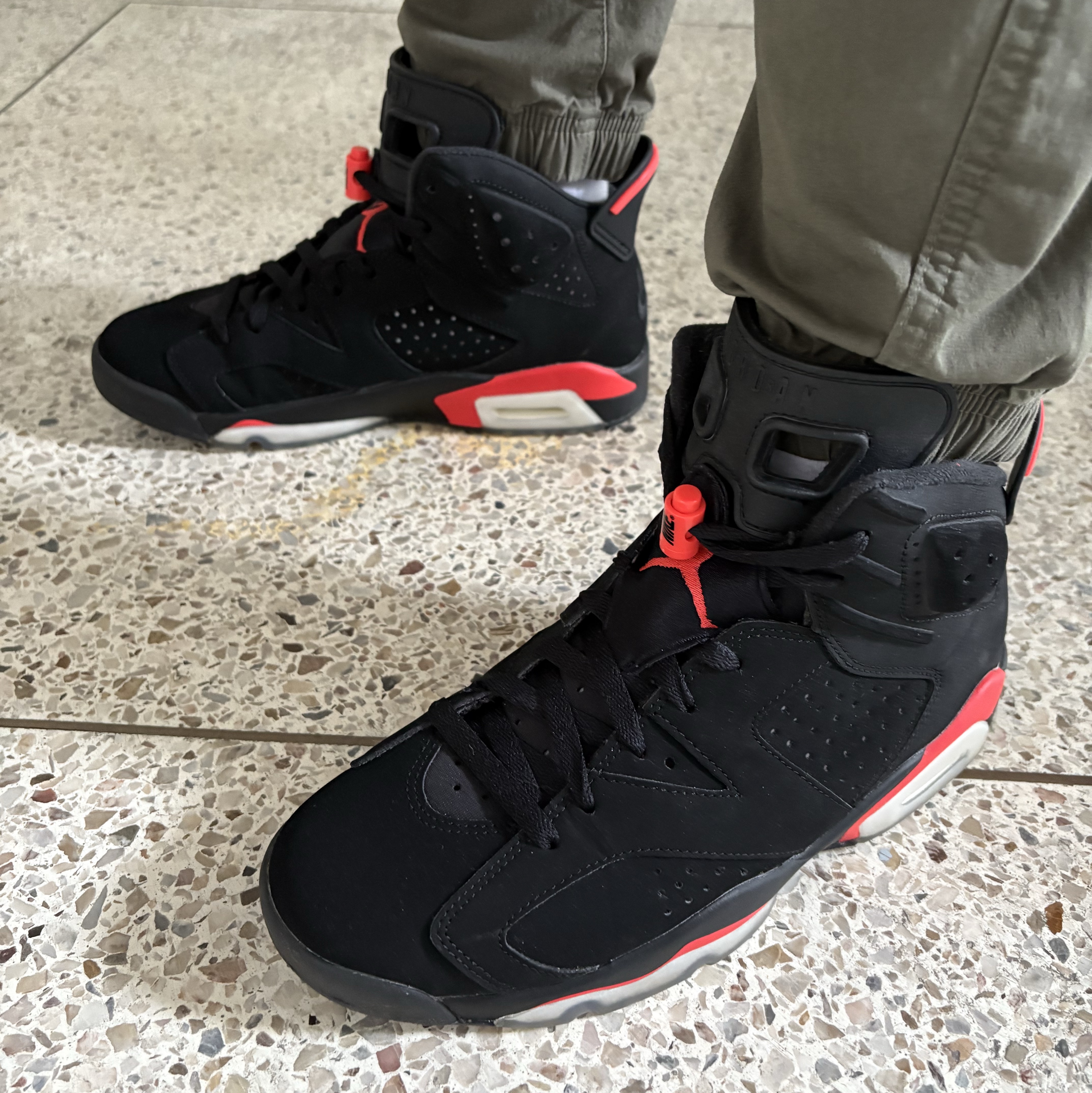 Jordan 6 Retro Infrared 2019 착용 스타일