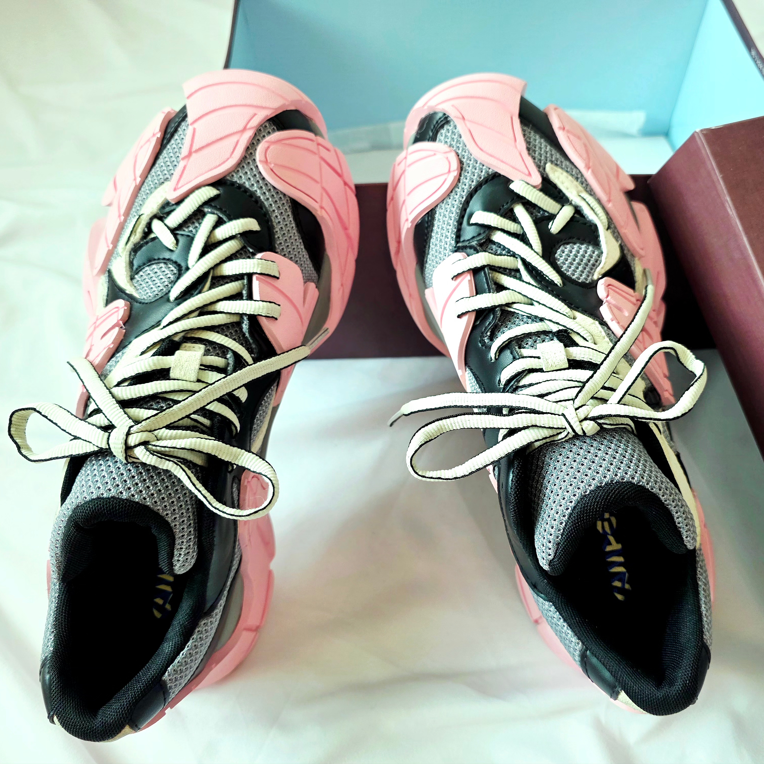 CAMPER LAB Tormenta PINK 착용 스타일 - 2