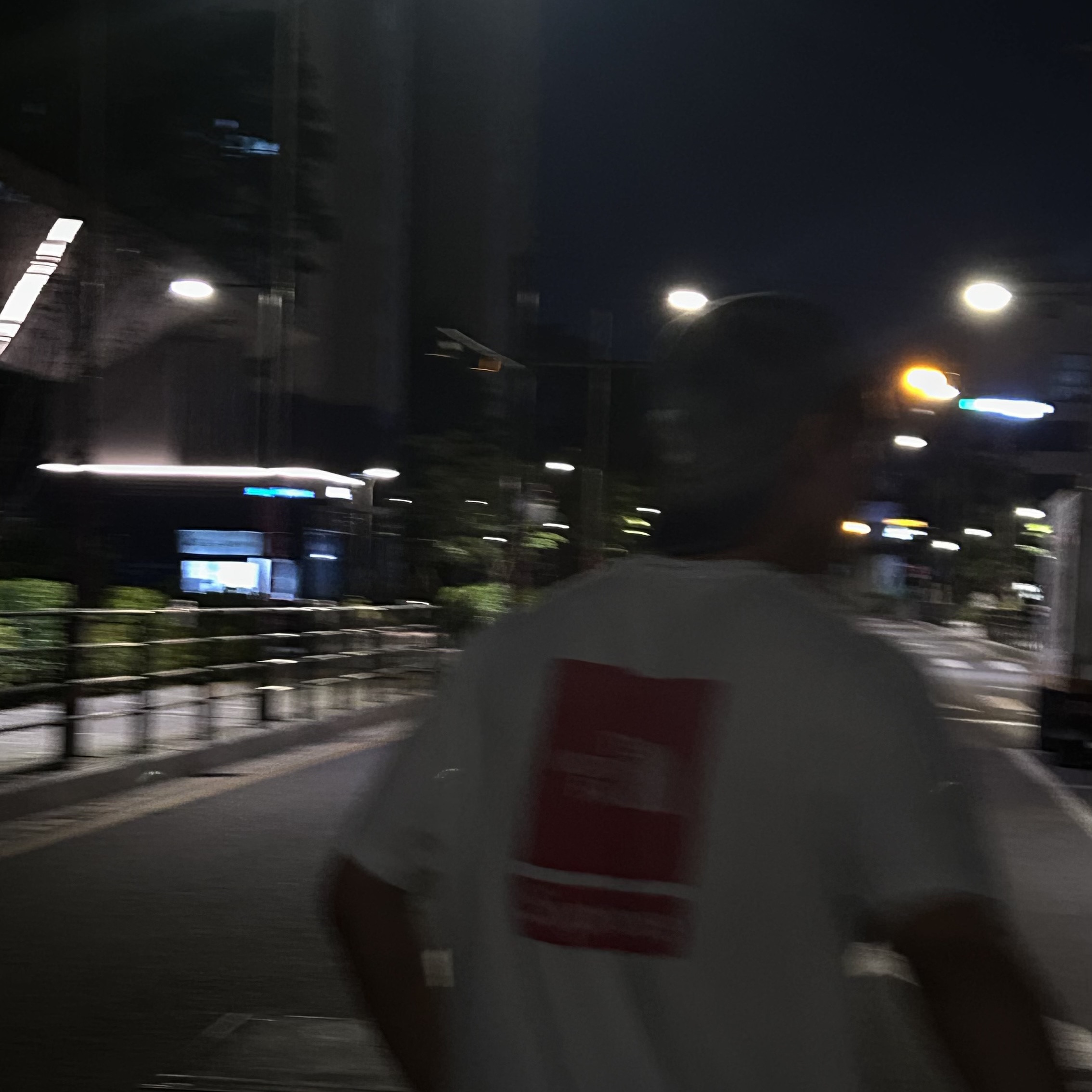 Supreme Cordura Denim S Logo 6-Panel Bleached Indigo - 25SS, Supreme x The North Face S/S Top White - 24SS 착용 스타일
