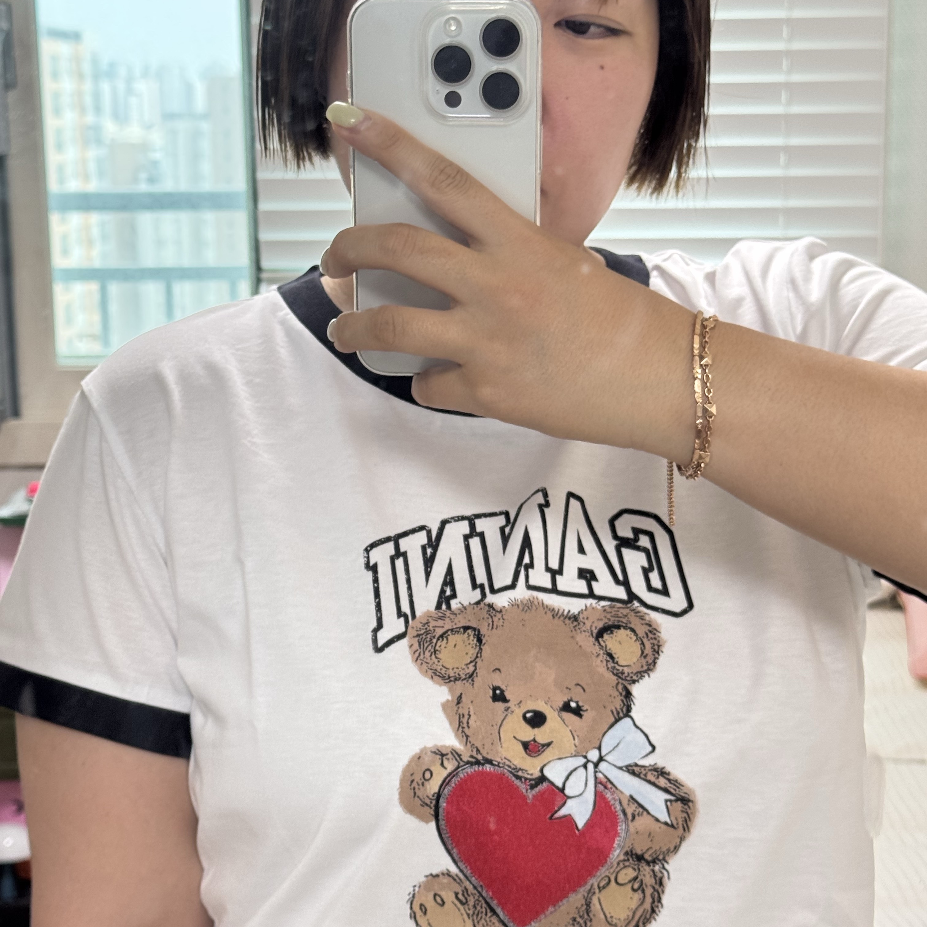 (W) Ganni Basic Jersey Bear T-Shirt White 착용 스타일