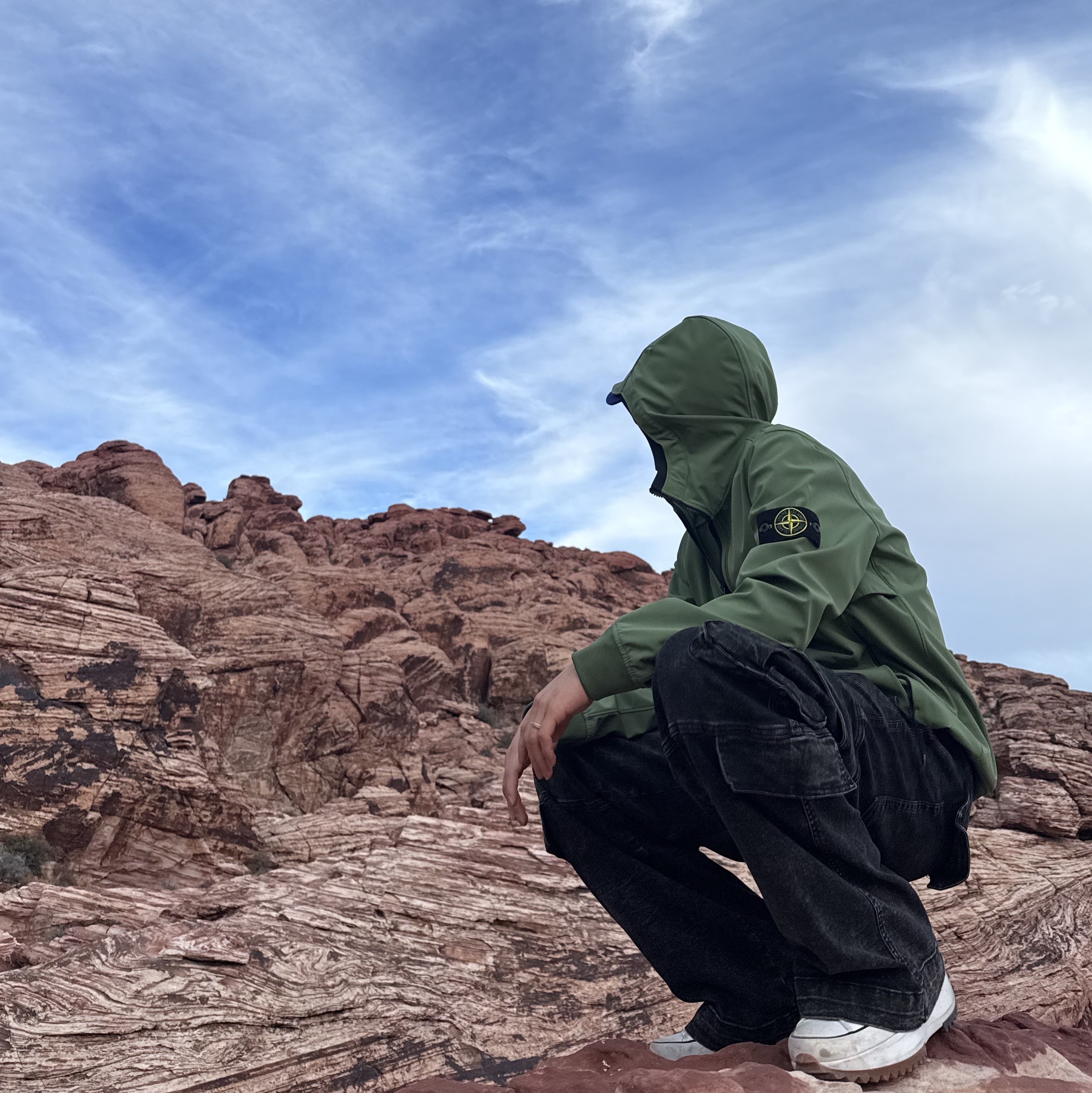 Stone Island 40427 Light Soft Shell Hooded Blouson Olive Green - 22SS, Converse Run Star Hike Hi Leather Black 착용 스타일 - 1
