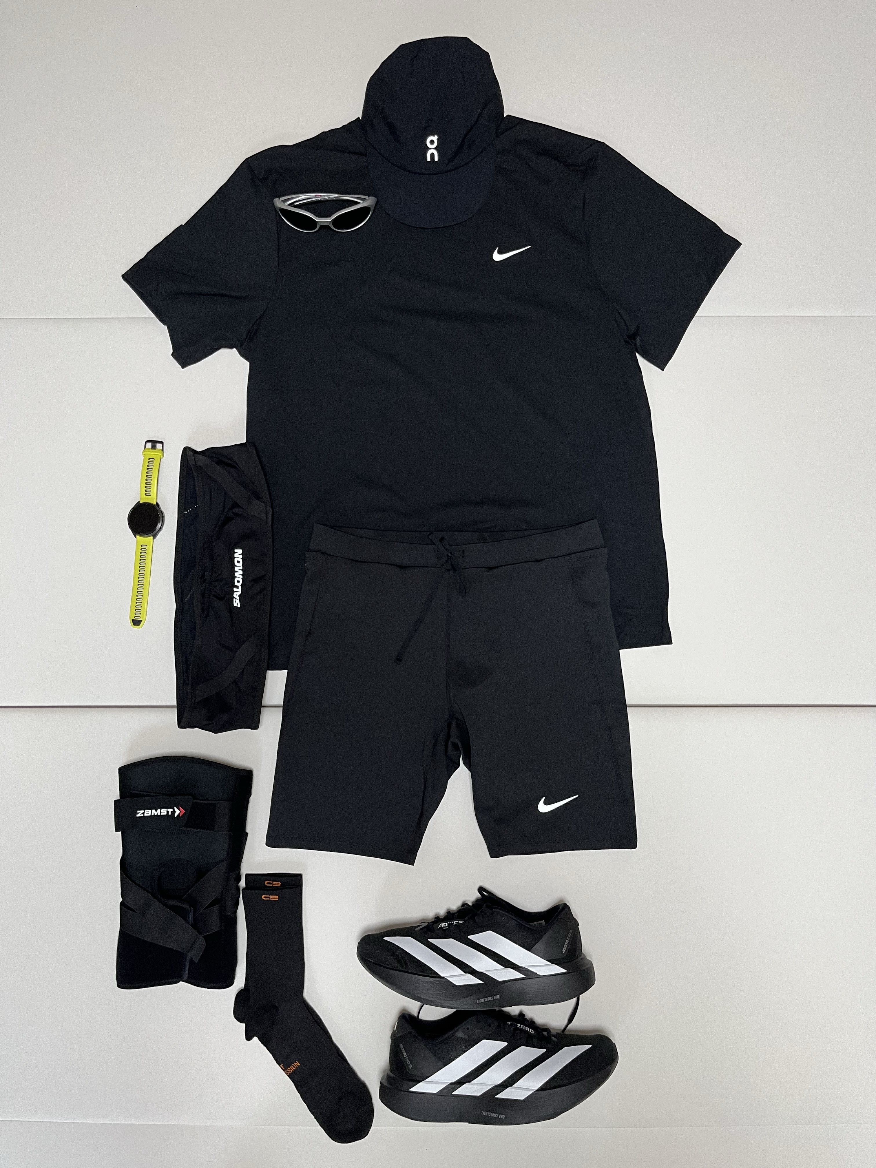 On Running Performance Cap Black, Adidas Adizero EVO SL Core Black Cloud White 착용 스타일