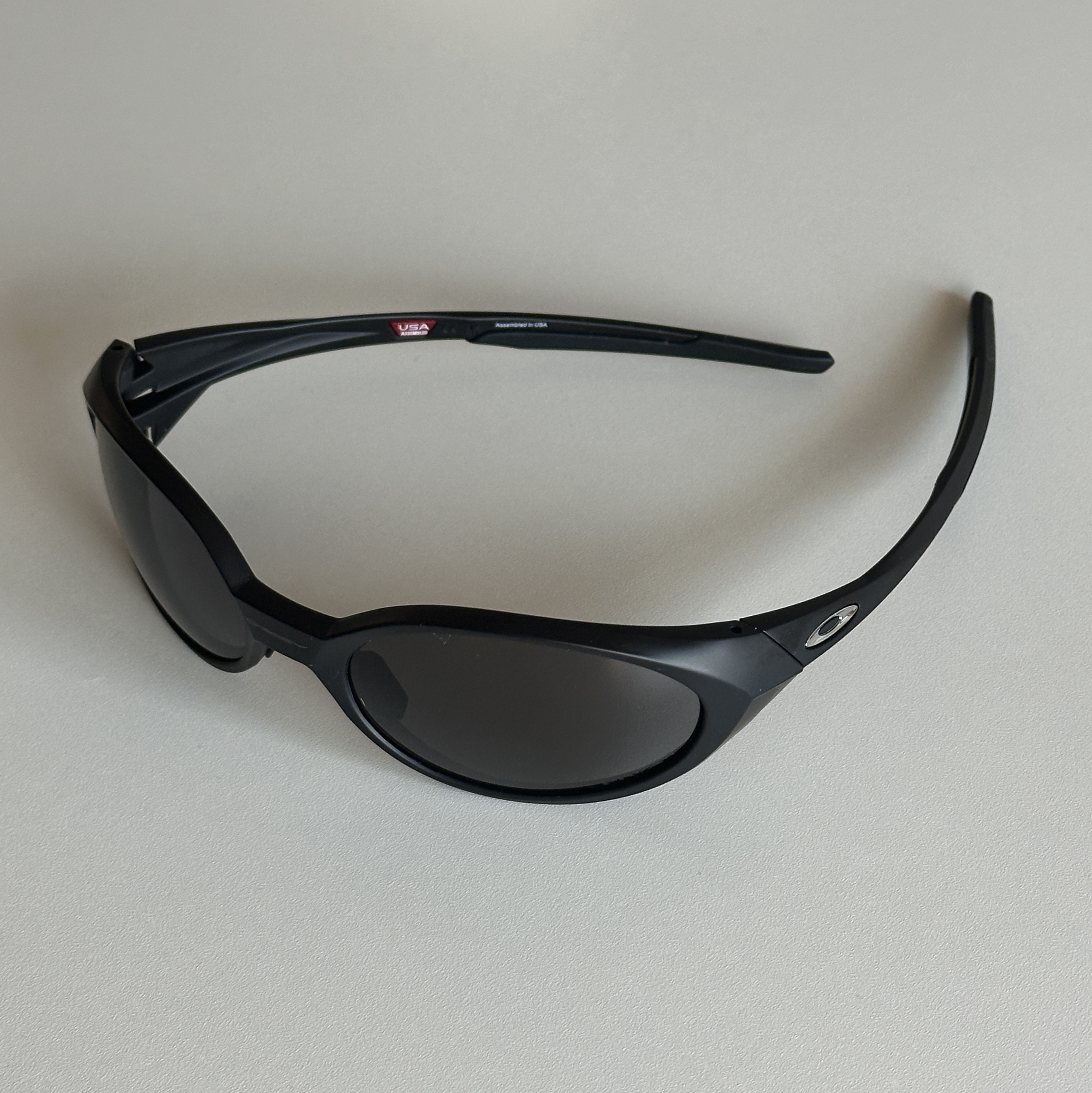 Oakley Eye Jacket Redux Matte Black Frame Prizm Grey Lenses High Bridge Fit 착용 스타일