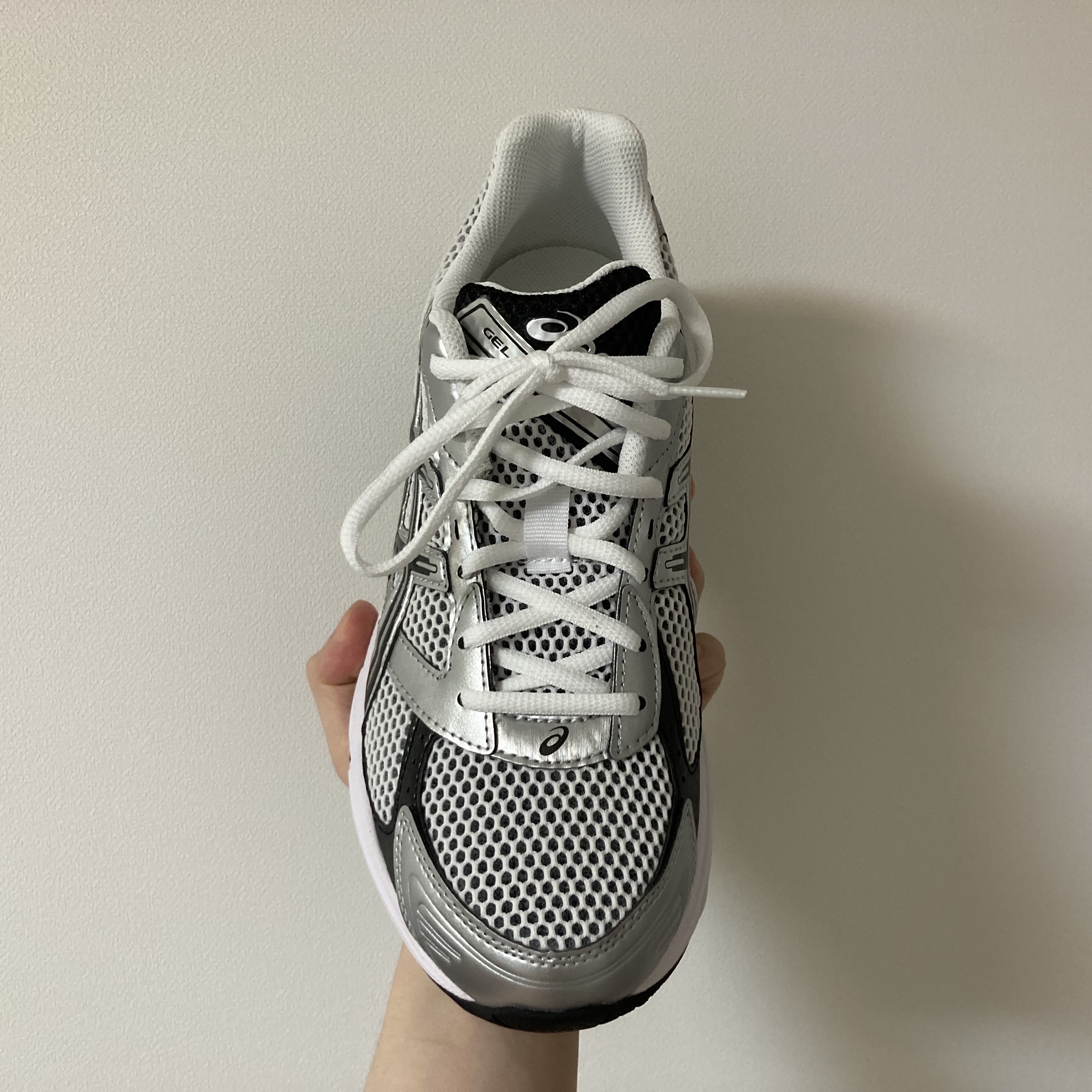Asics Gel-1130 White Black 착용 스타일 - 6