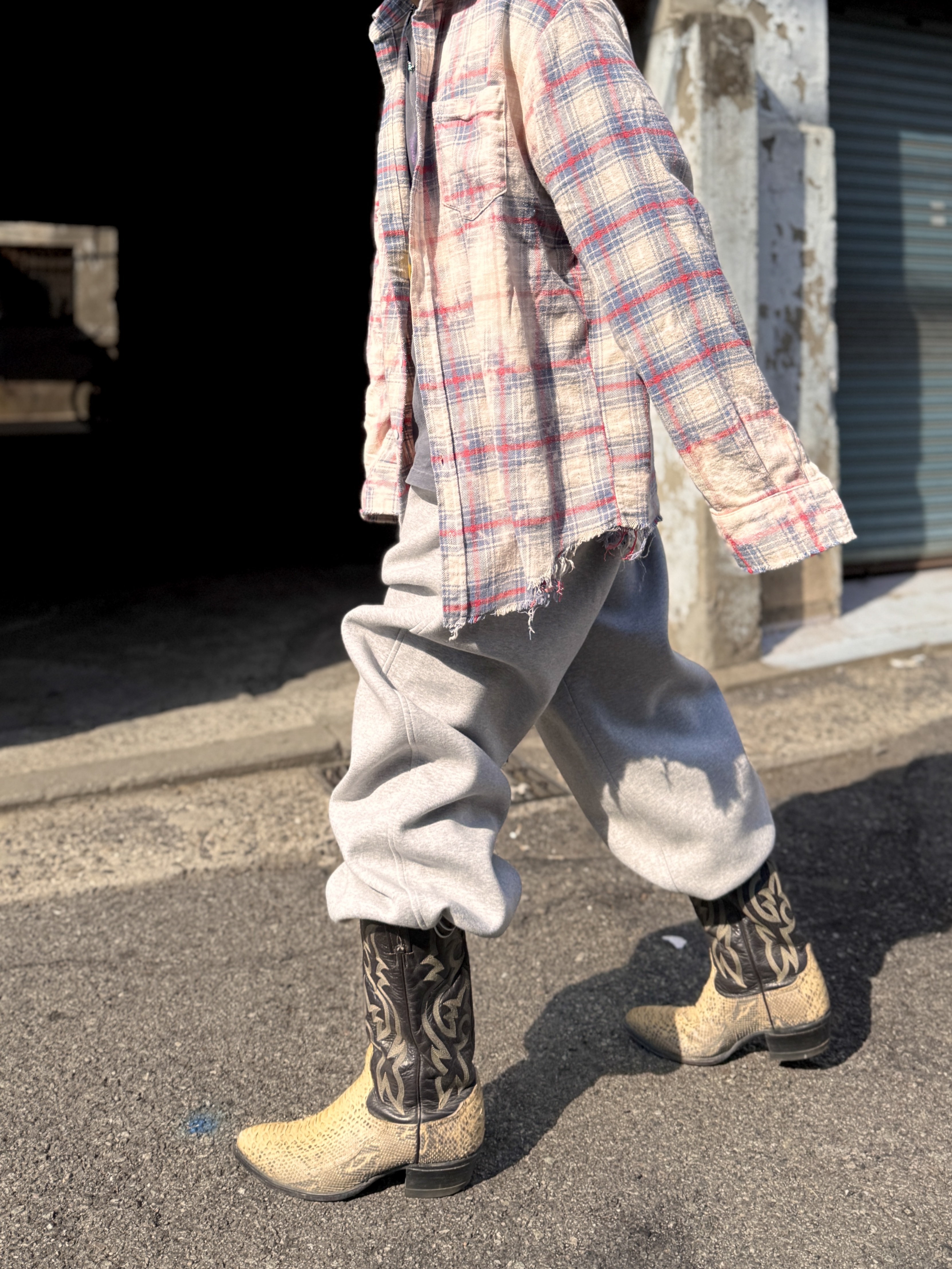 GRAILZ Bleached Plaid Shirts Pink, Nonnod Scuba Pajama Pants Grey 착용 스타일 - 2