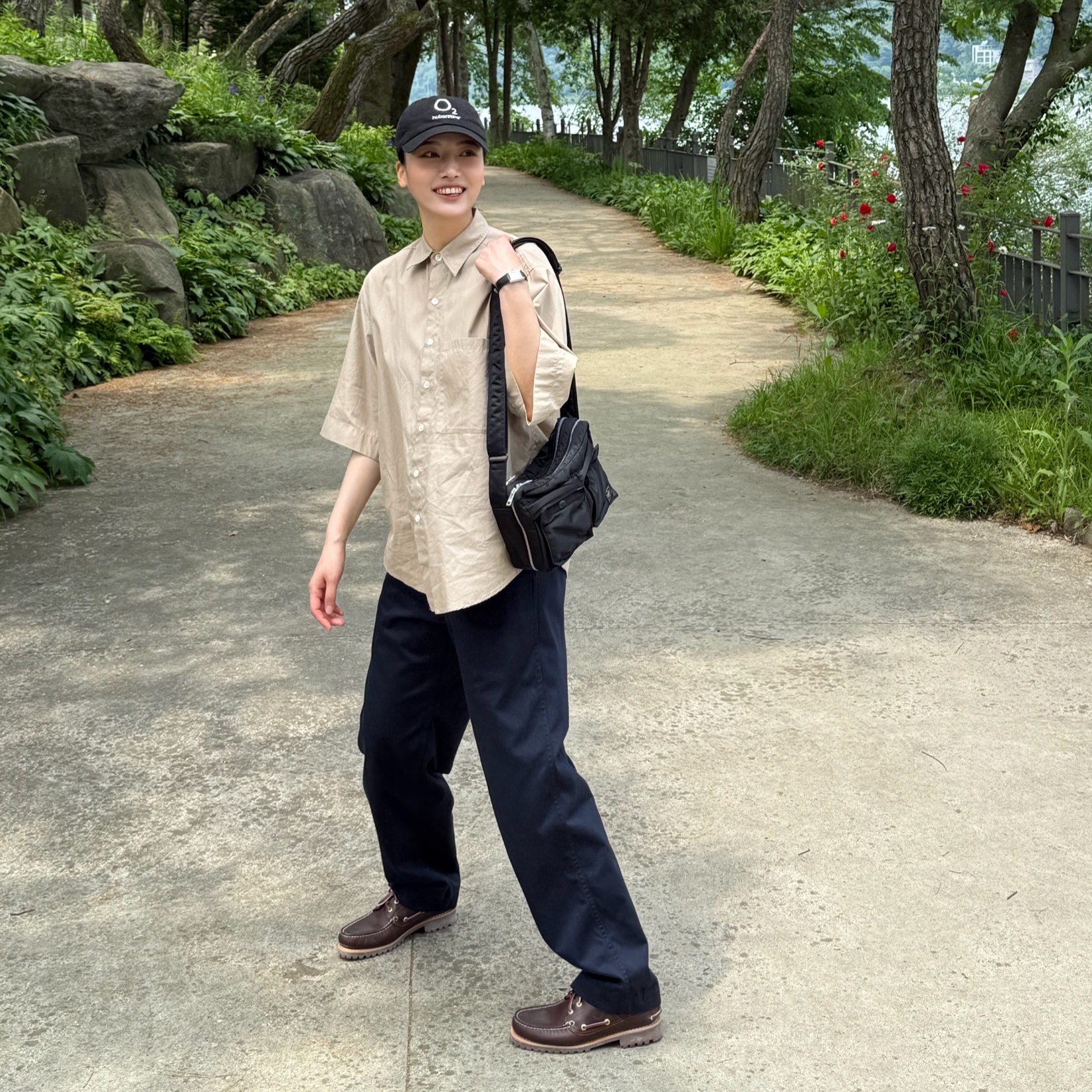 Timberland Classic 3-Eye Boat Shoes Brown - Wide, Porter Frame Shoulder Bag Black 착용 스타일 - 3