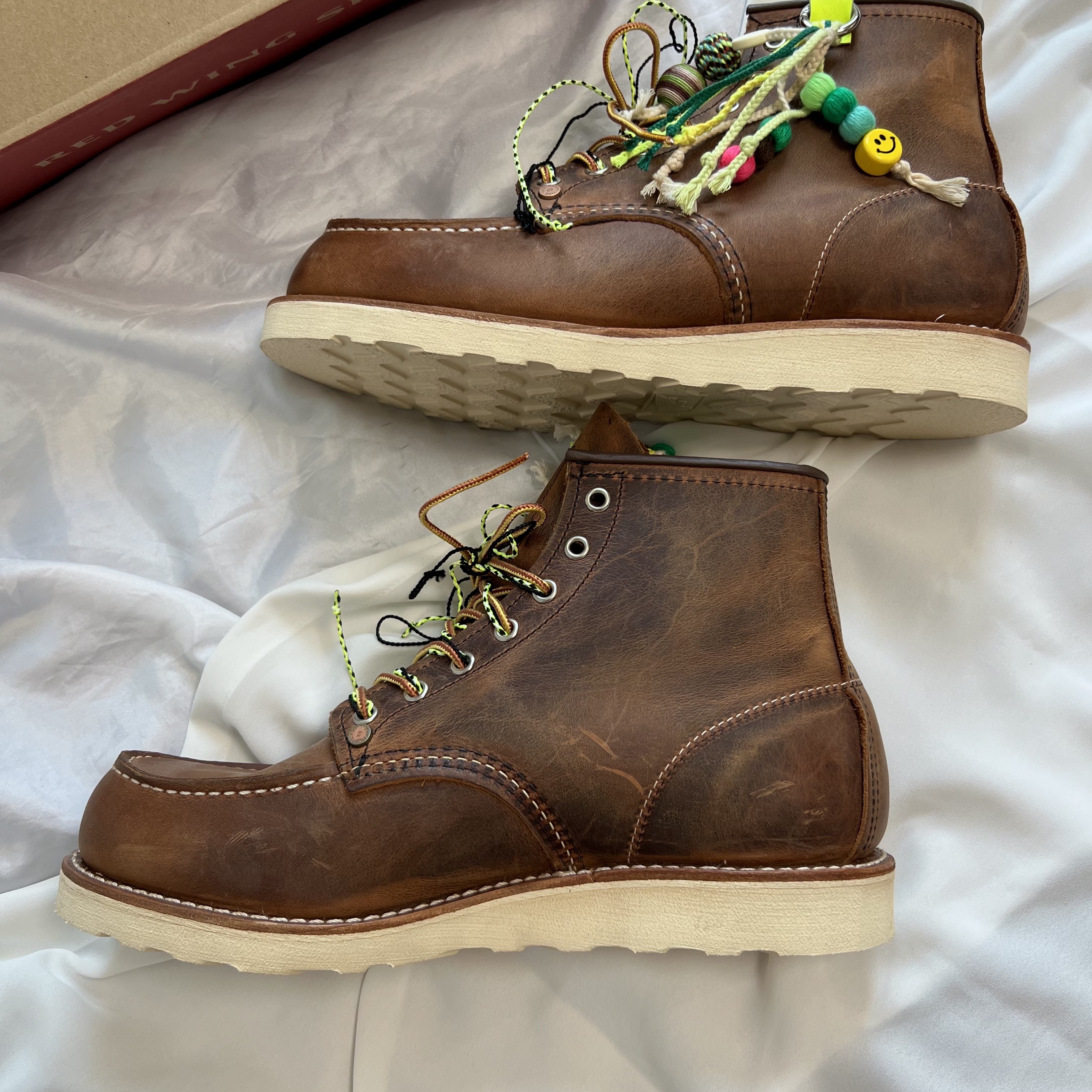 Red Wing 6 Inch Classic Moc Toe 8876 Copper Rough & Tough - EE 착용 스타일 - 7
