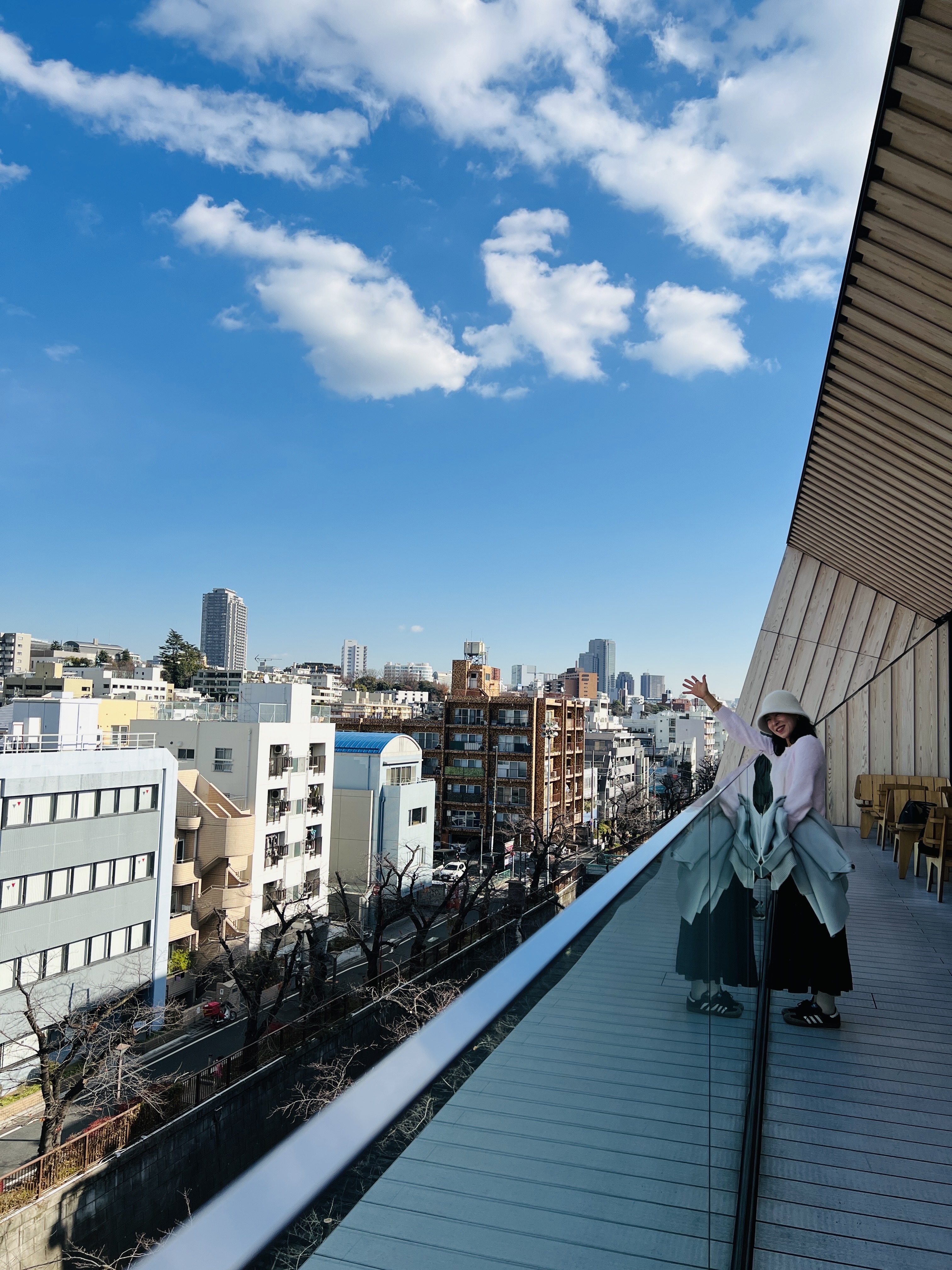 Supreme Crest T-Shirt Black - 24FW 착용 스타일 - 7