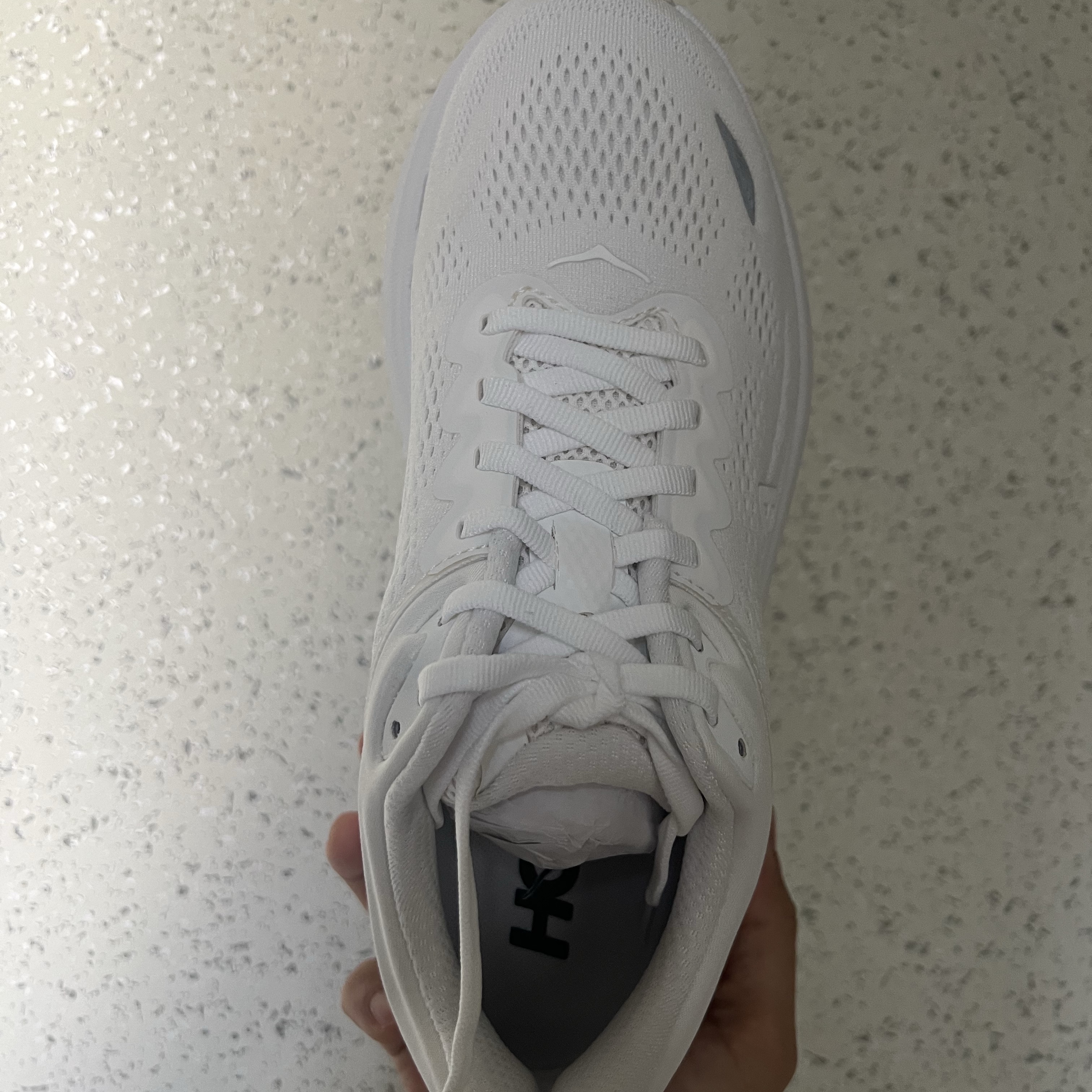 (W) Hoka Bondi 9 White - Wide 착용 스타일 - 3