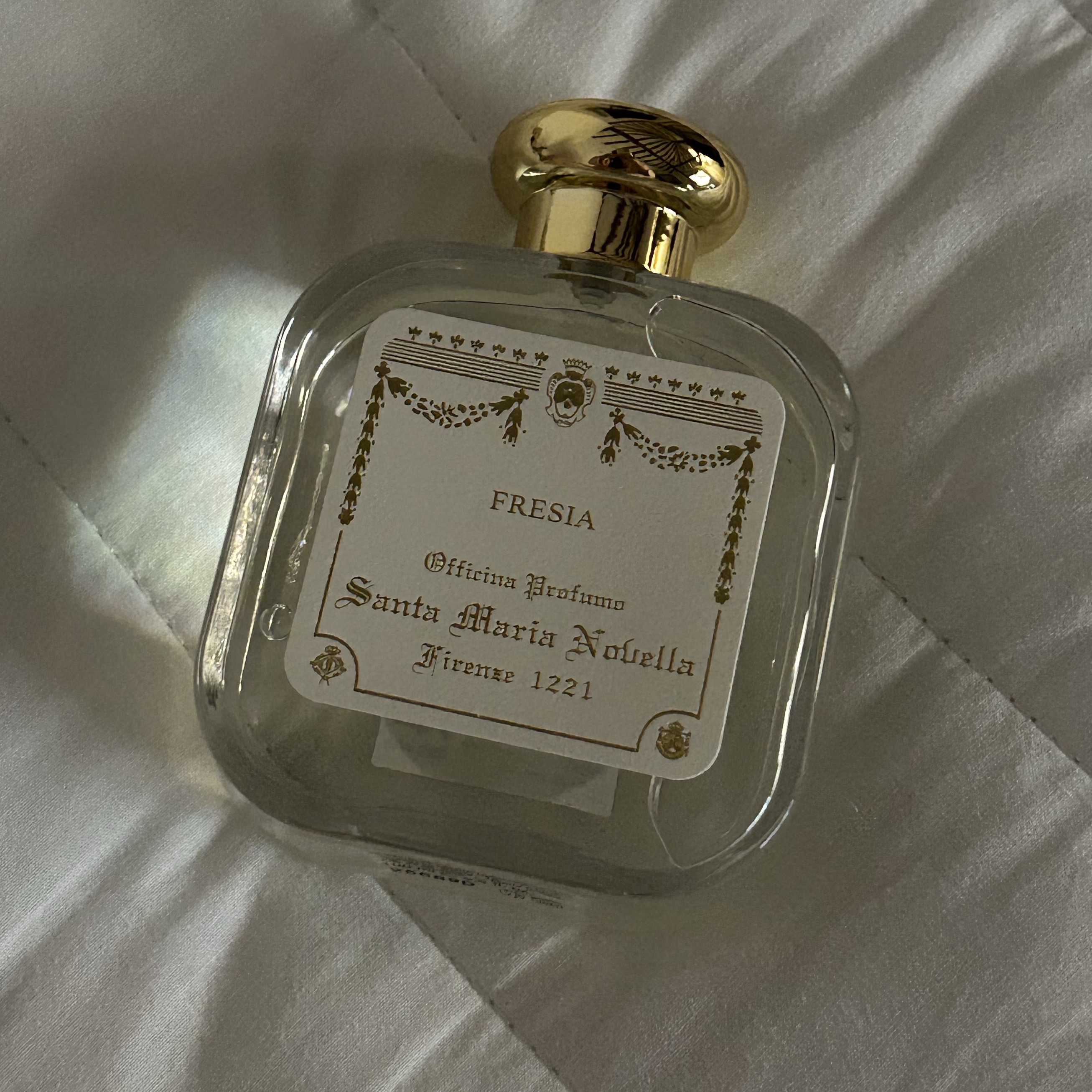 Santa Maria Novella Fresia Eau de Cologne 100ml 착용 스타일