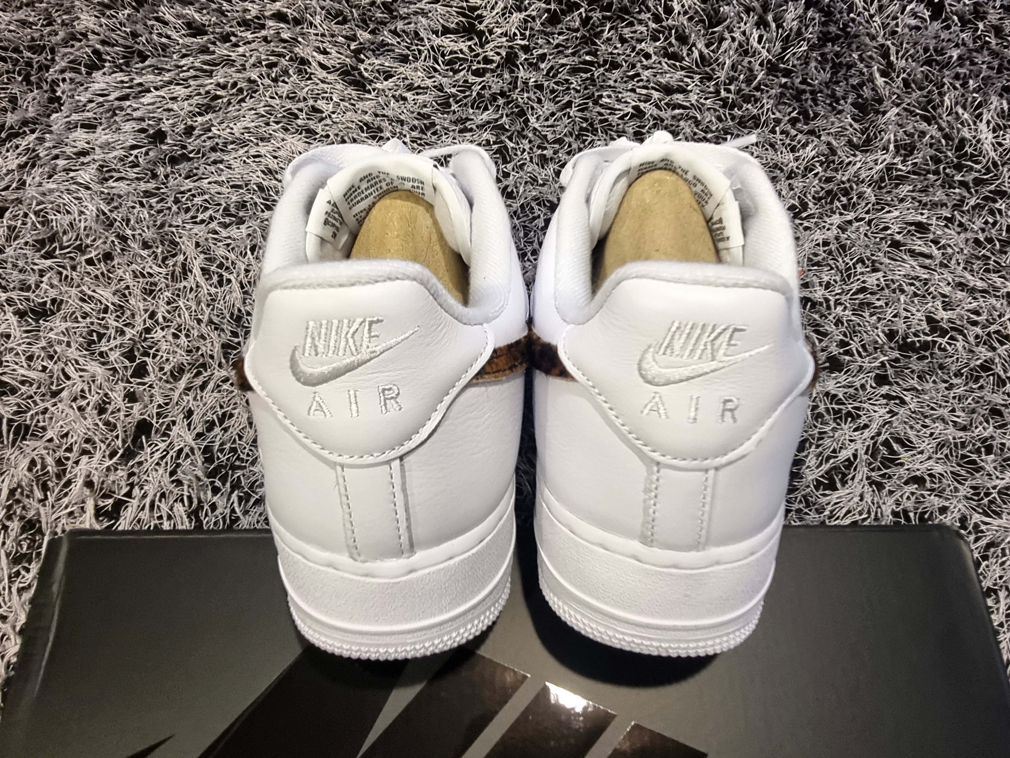 Nike x Supreme x GOODENOUGH Air Force 1 Low White - 25SS 착용 스타일 - 6