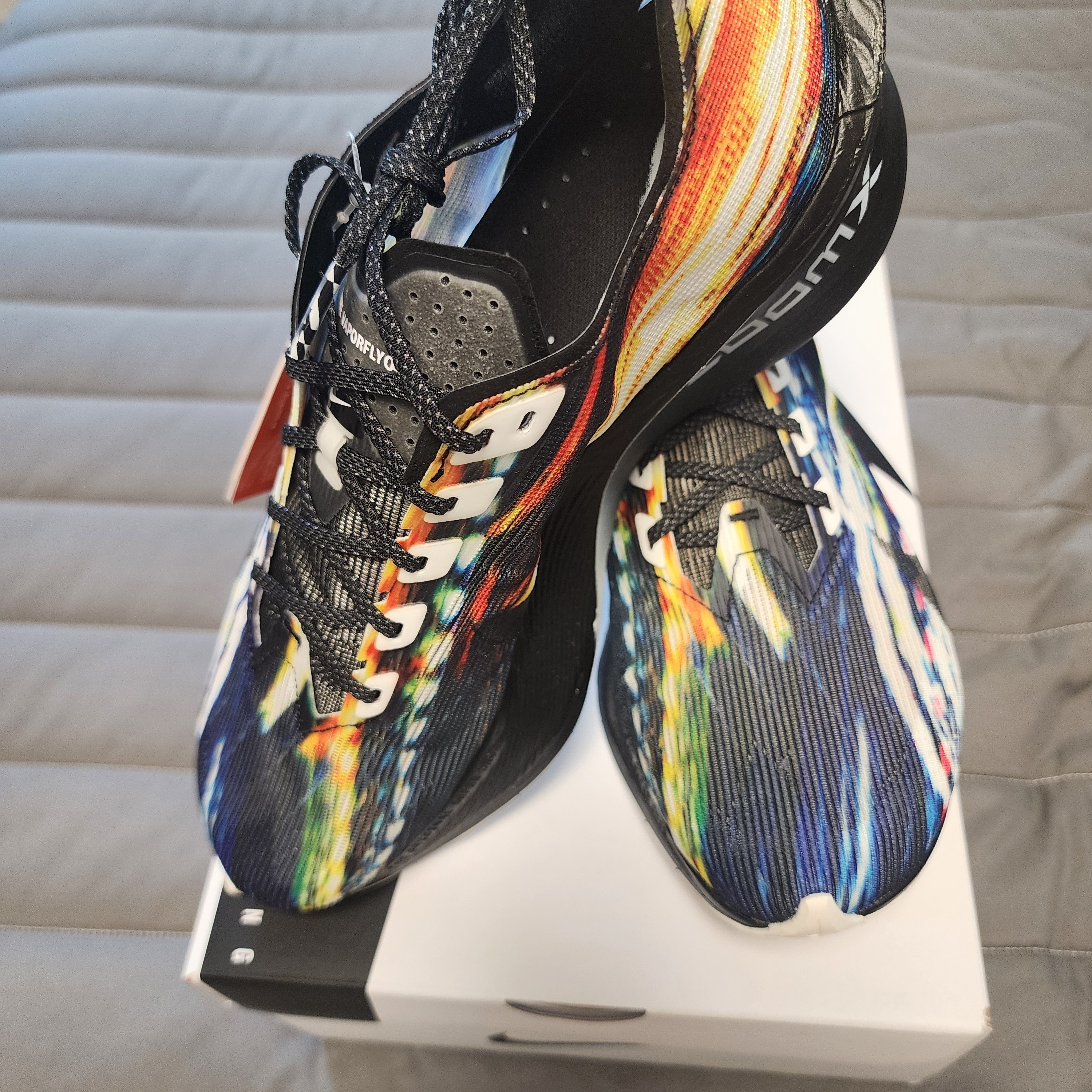Nike ZoomX Vaporfly Next% 4 Premium Multi Color White 착용 스타일 - 3