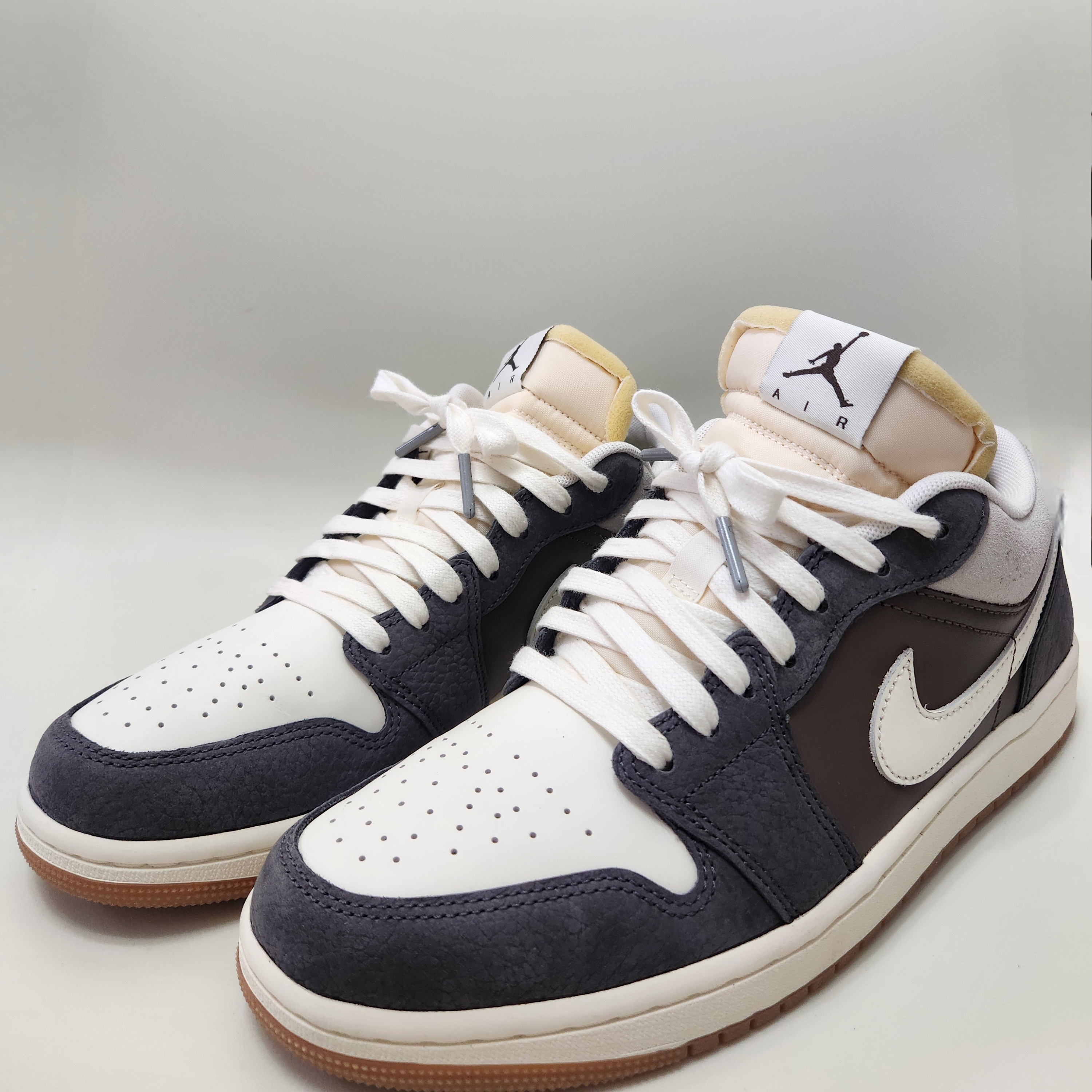 Jordan 1 Low Kkachi 착용 스타일 - 1