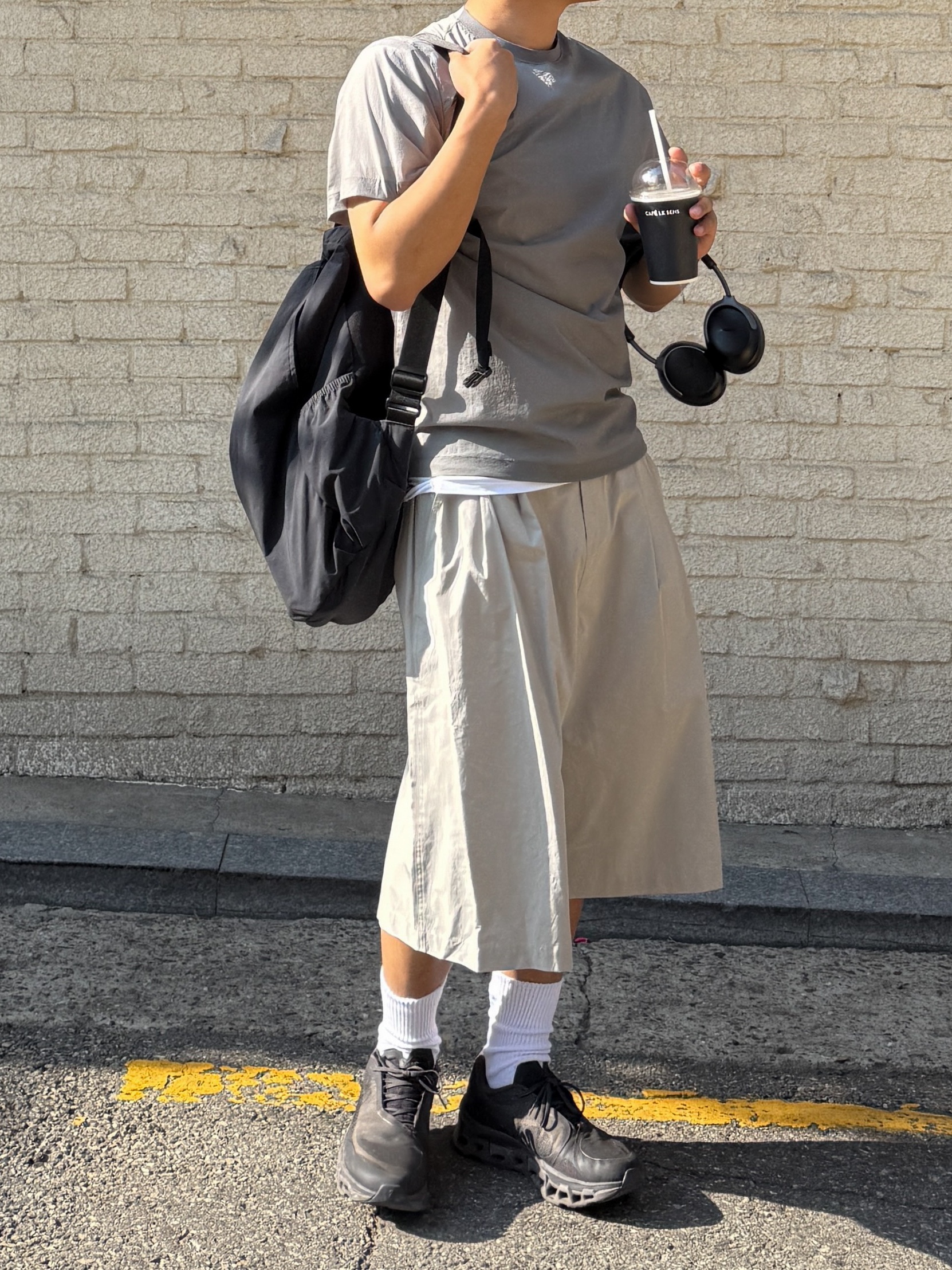 On Running x Post Archive Faction (Paf) Cloudmonster 2 Thorn Brown, BOSE QC Ultra Black (Korean Ver.) 착용 스타일 - 5