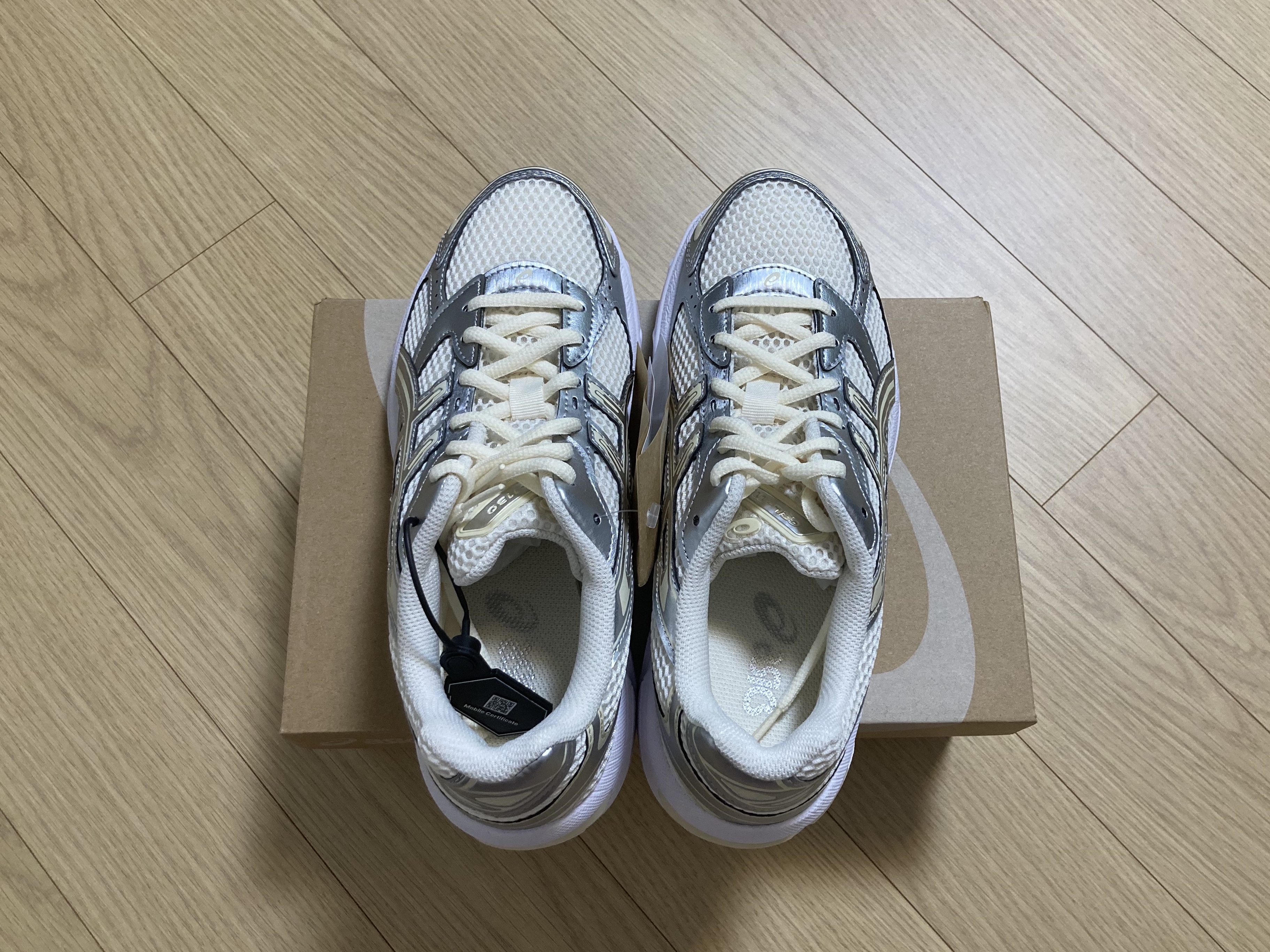(W) Asics Gel-1130 Cream Pure Silver 착용 스타일 - 4