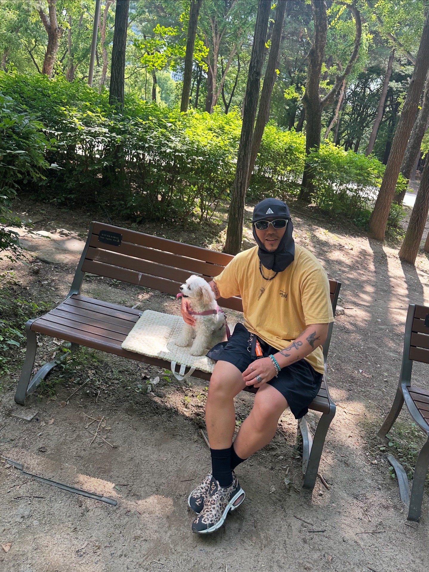 Nike ACG Fly Cap Black, Stussy Basic Stussy Pigment Dyed T-Shirt Honey 2023 착용 스타일 - 4