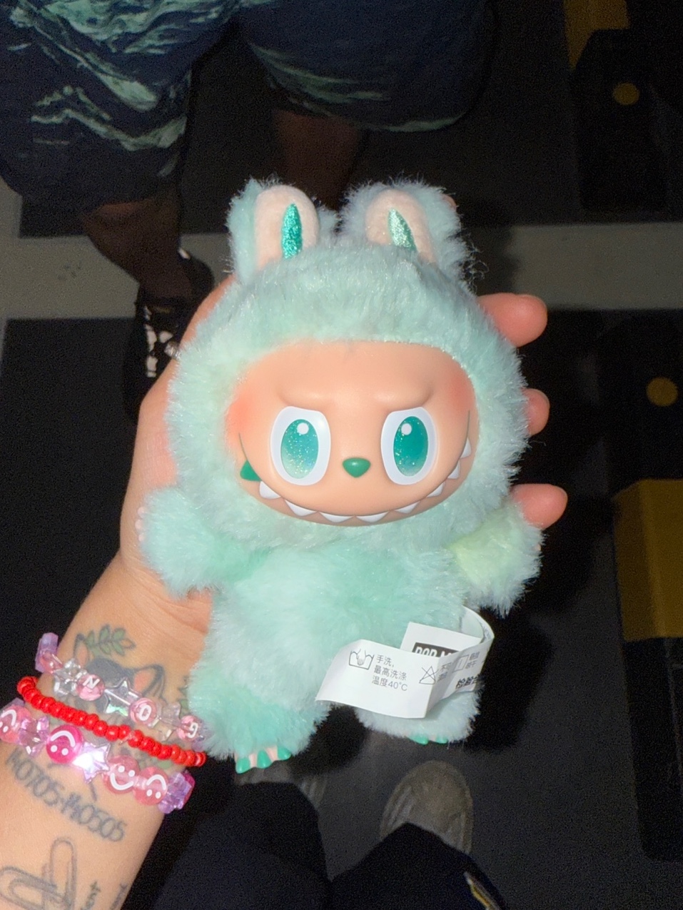 Pop Mart Labubu The Monsters Highlight Series Hope Keyring (Opened Case) 착용 스타일