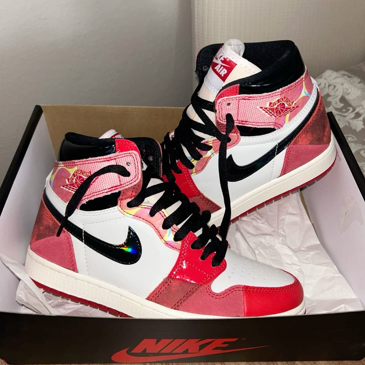 Jordan 1 Retro High Spider-Man Next Chapter 착용 스타일