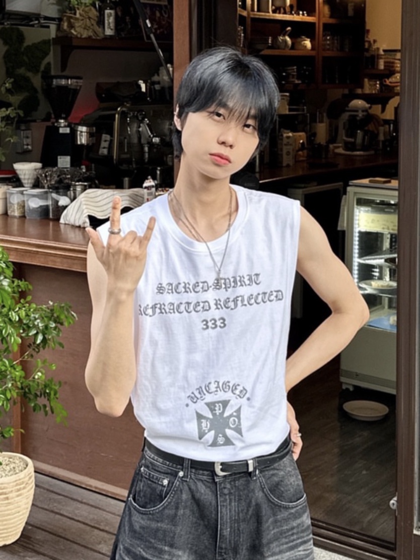 PHOS333 Uncaged Slogan Sleeveless White, PHOS333 Uncaged Slogan Sleeveless Black 착용 스타일 - 2