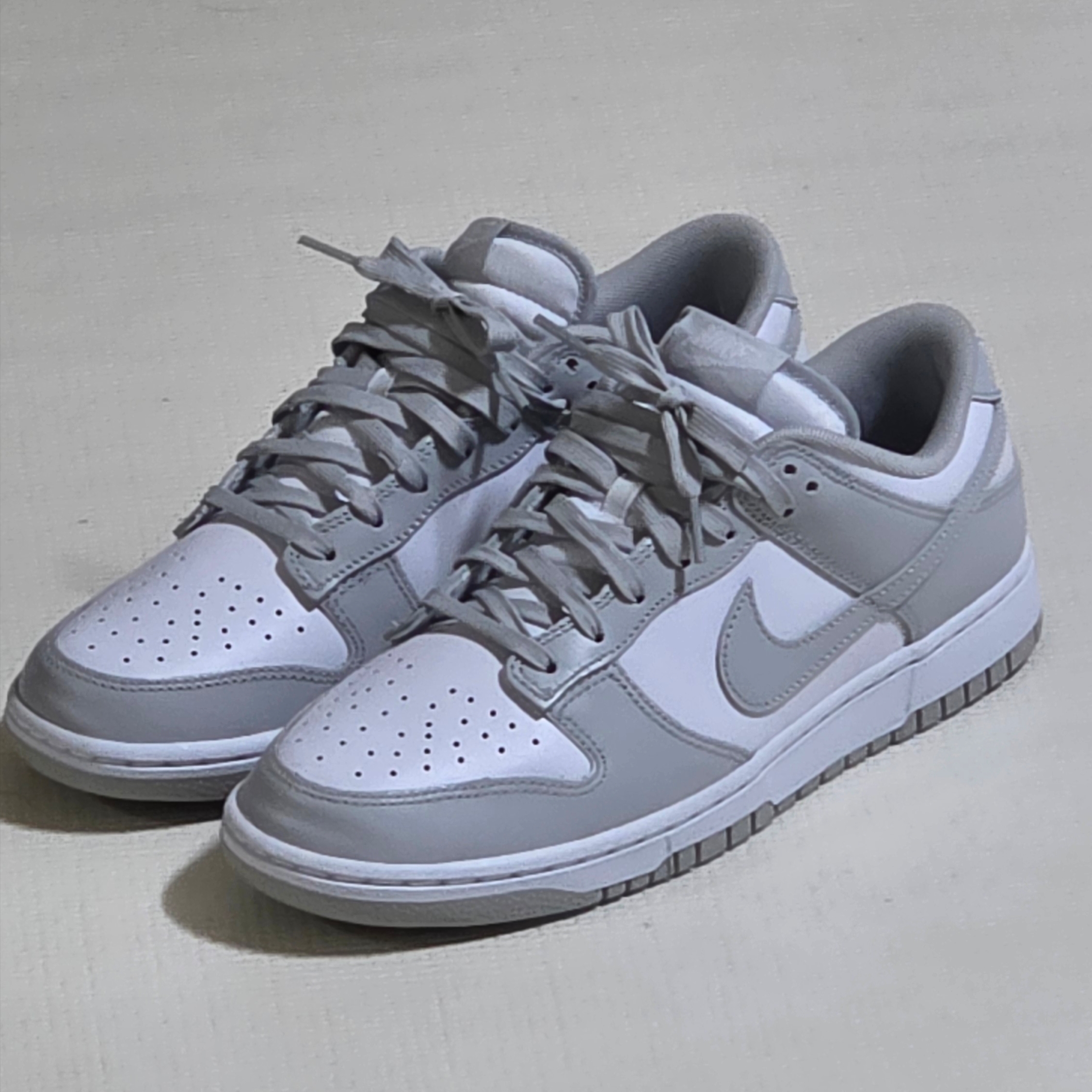 Nike Dunk Low Retro Grey Fog 착용 스타일