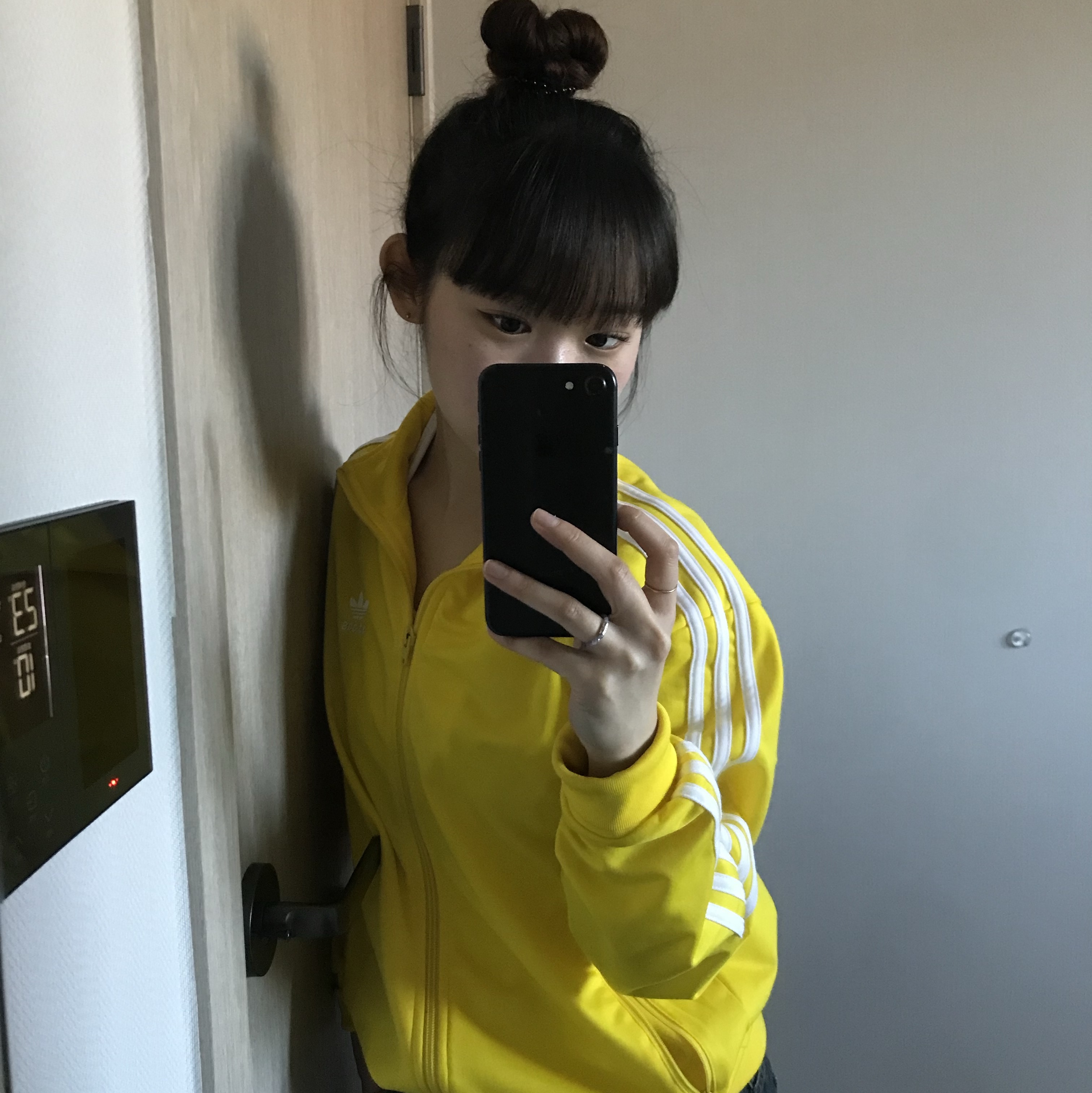 Adidas Adicolor Classic Firebird Track Top Bold Gold - KR Sizing 착용 스타일 - 2