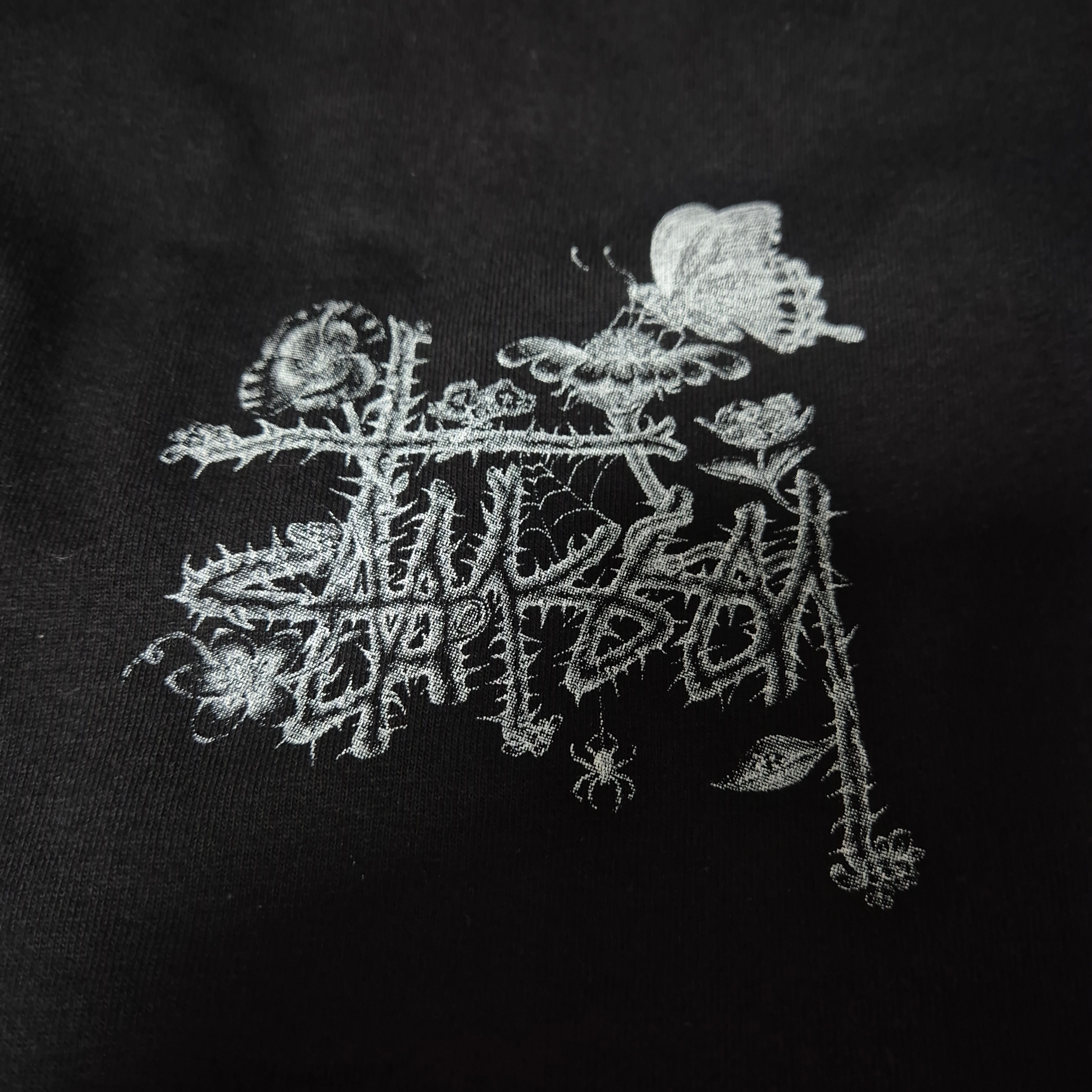 Stussy In Bloom T-Shirt Black 착용 스타일 - 1