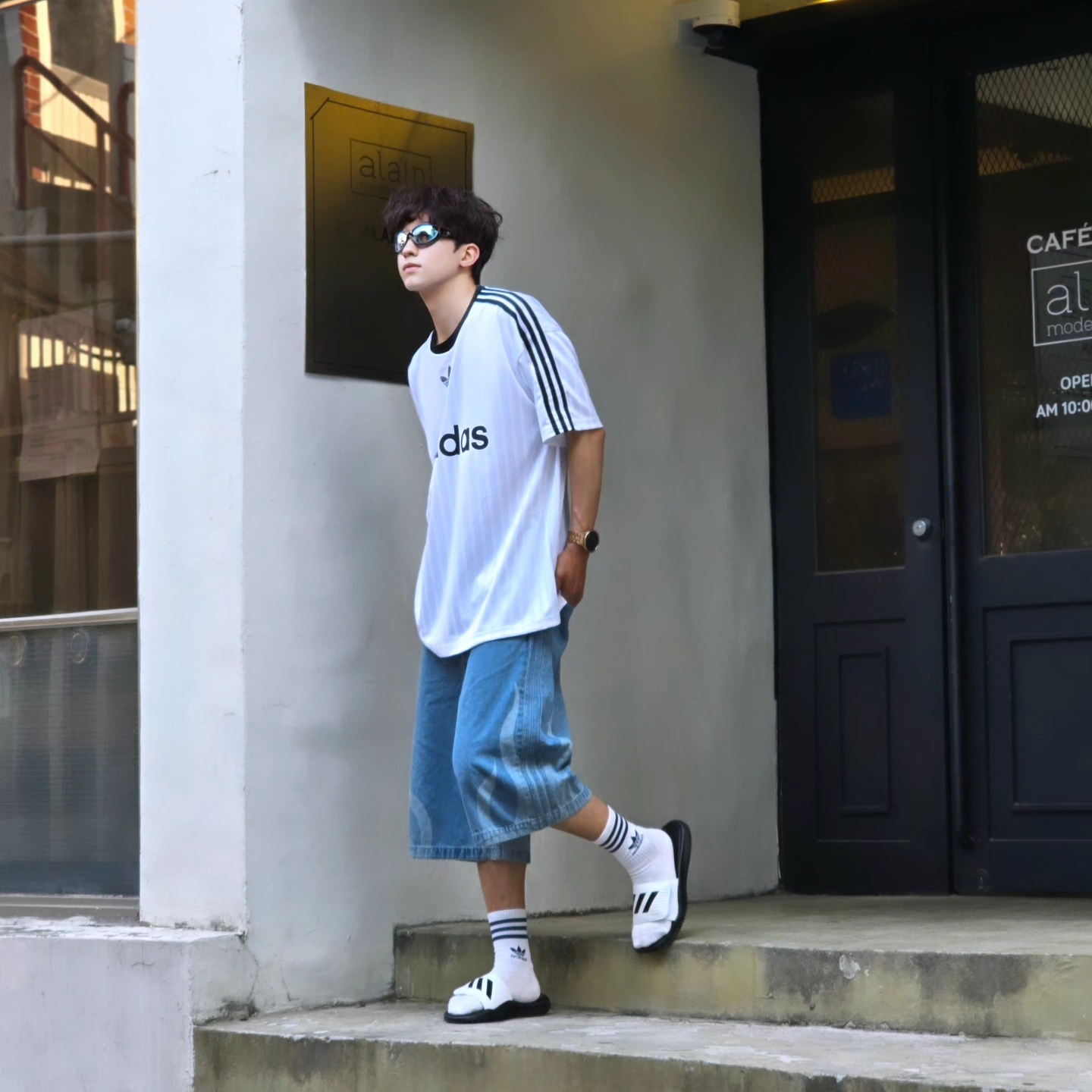 Adidas Adicolor T-Shirt White Black - KR Sizing, Adidas Adicolor T-Shirt White - US Sizing 착용 스타일 - 4