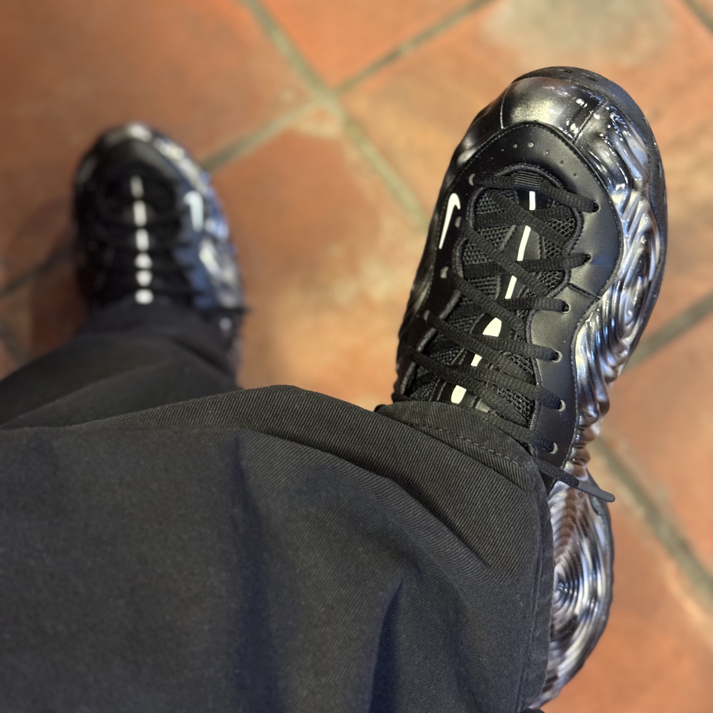 Nike x Comme des Garcons Homme Plus Air Foamposite One SP Black White 착용 스타일 - 1