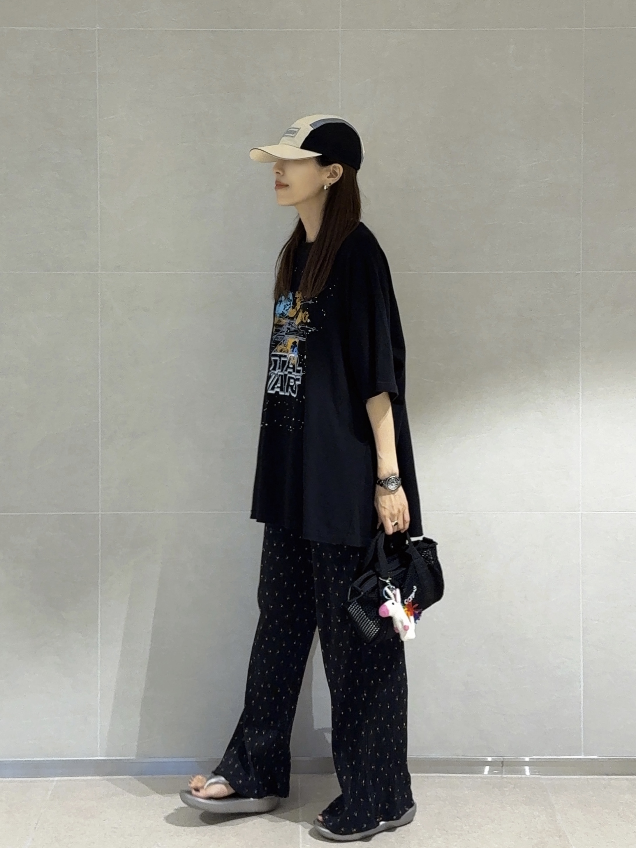Supreme Side Mesh Camp Cap Cream - 25SS, Supreme Mesh Mini Duffle Bag Black - 25SS 착용 스타일 - 3