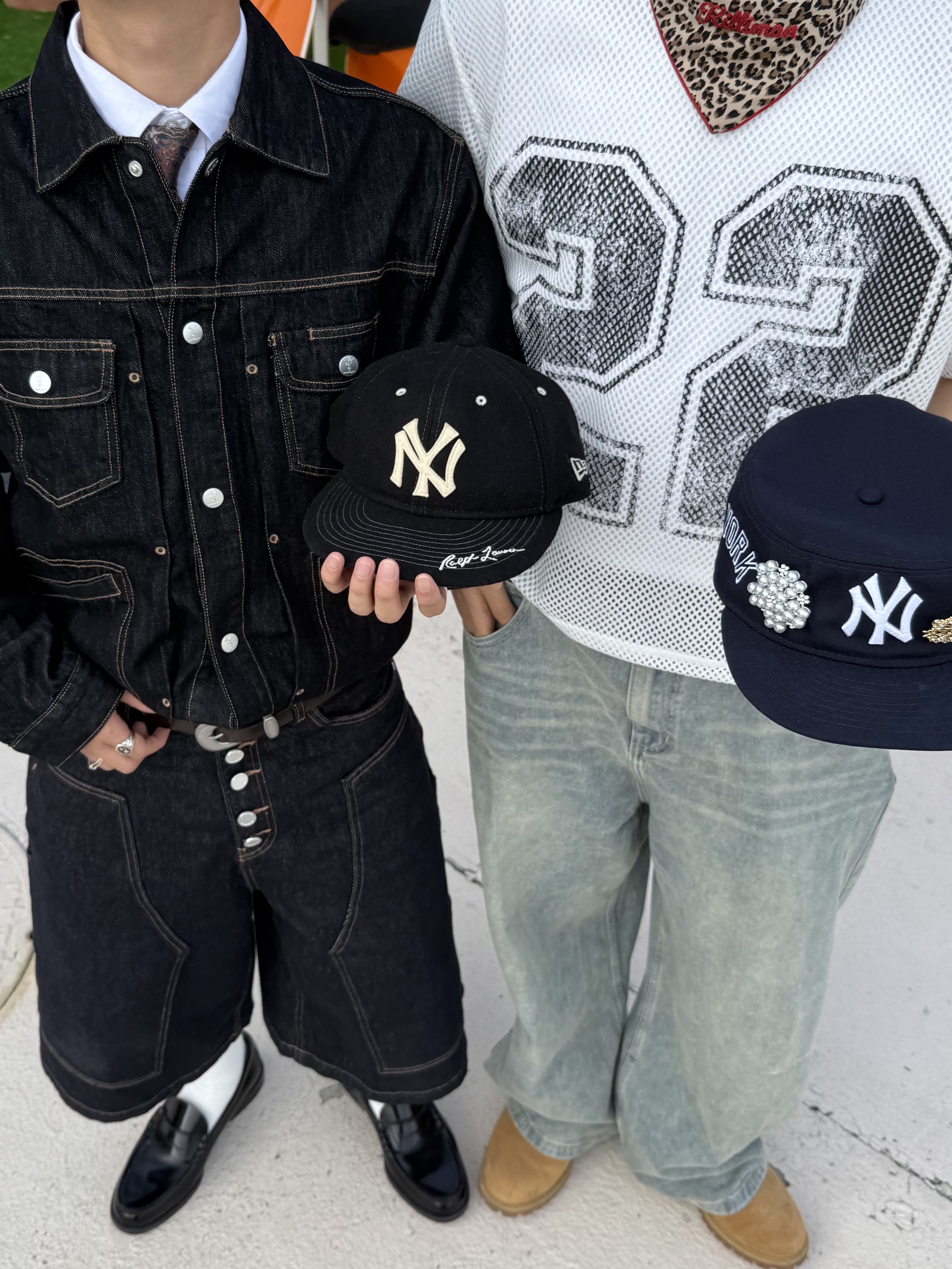 Casio LTP-V007L-9B, New Era MLB New York Yankees Pillbox Series Ball Cap Navy 착용 스타일 - 4