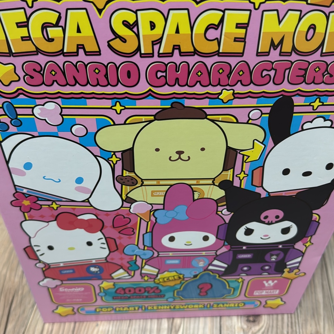 Pop Mart Mega Space Molly Sanrio Sealed Case 400% (1 Blind Box) 착용 스타일 - 1