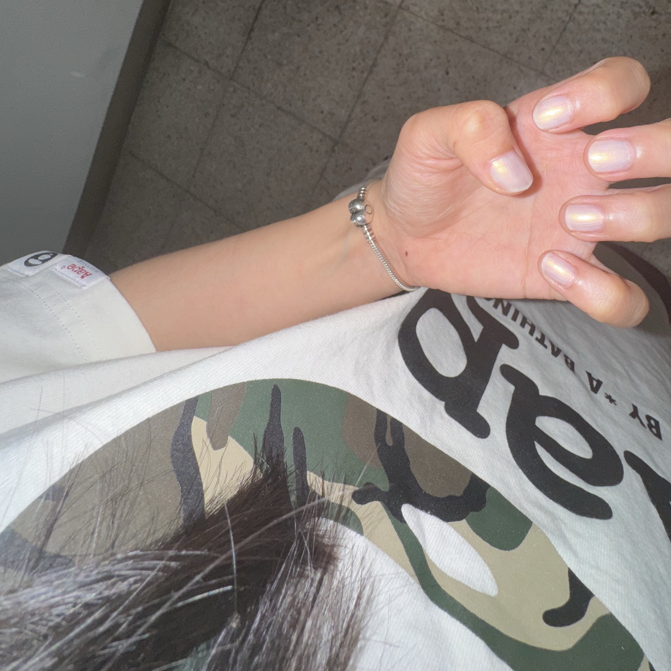 AAPE Basic Logo Tee White 착용 스타일
