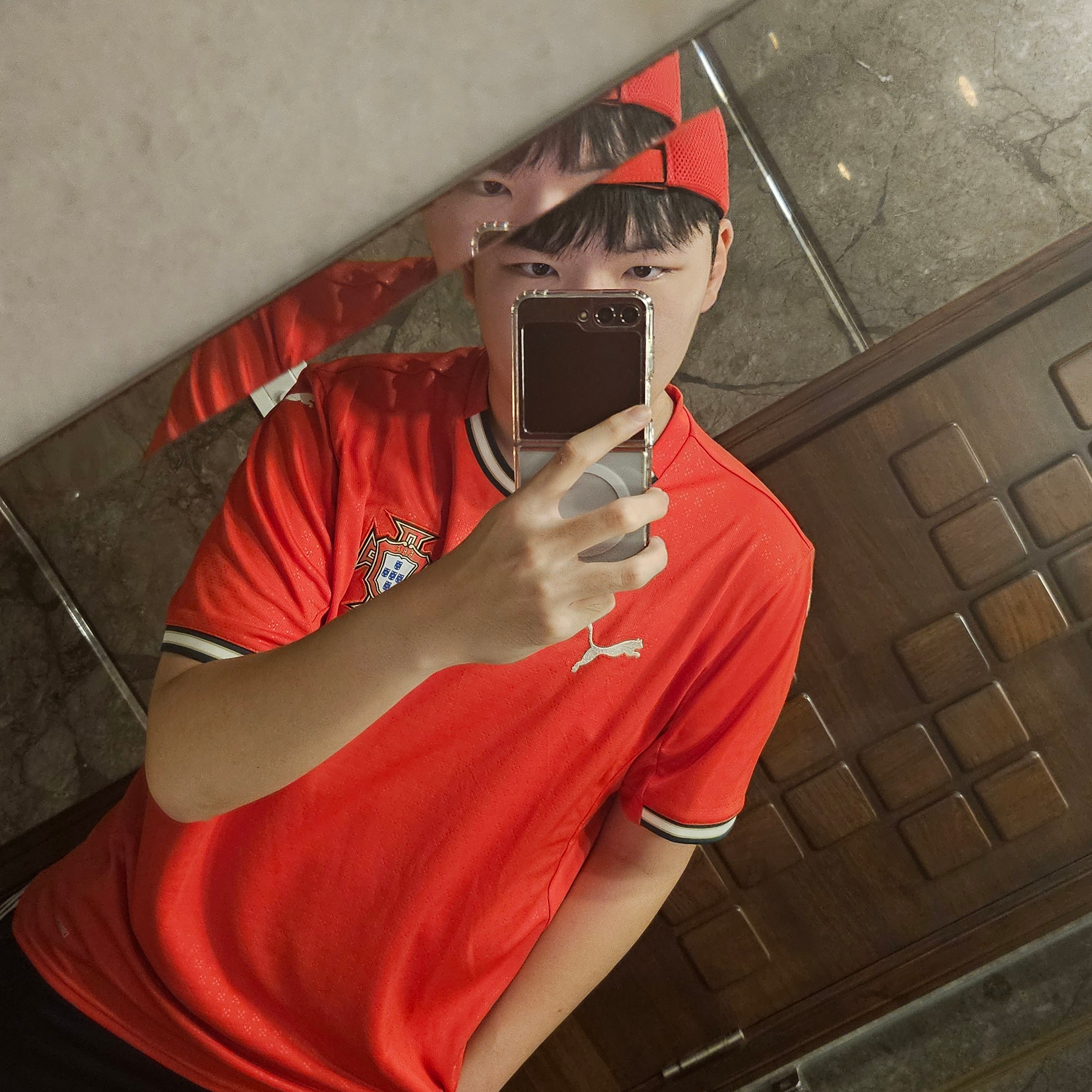 Puma Portugal 2025 Home Jersey Sport Red (Non Marking Ver.) 착용 스타일