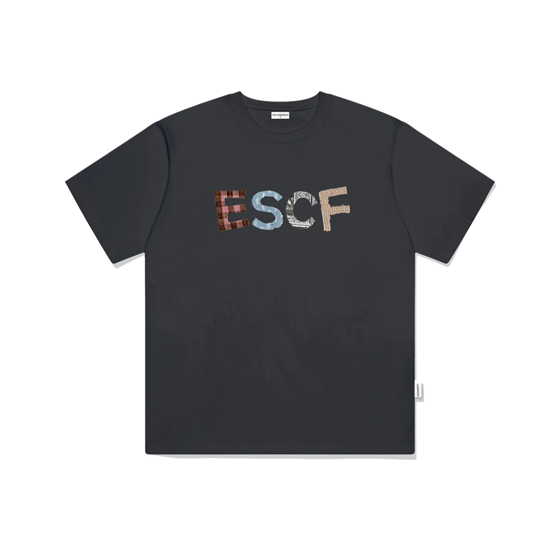 E251OTS136CG Escapefrom Patch Vintage Logo Printed Over Fit Short Sleeve Charcoal