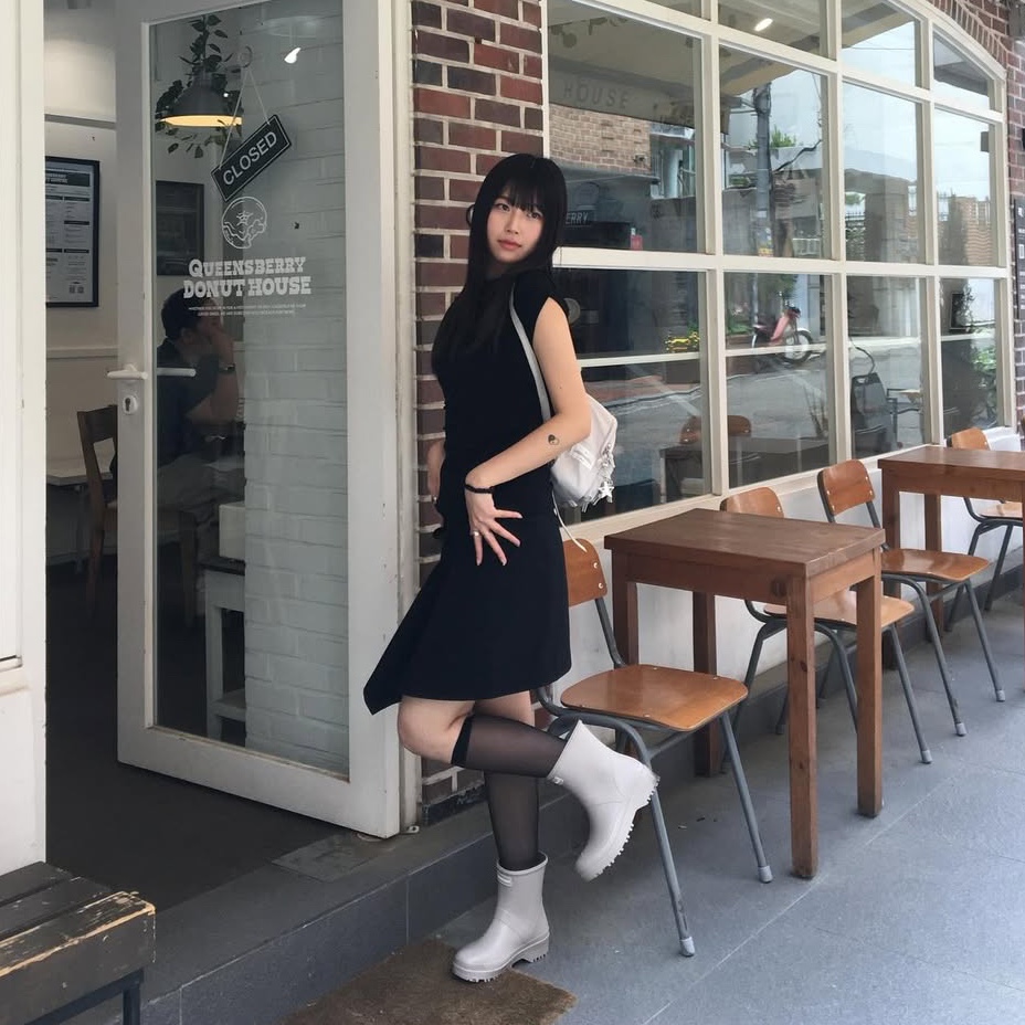 Toadstool Toad Made Rain Boots Short Light Grey 착용 스타일